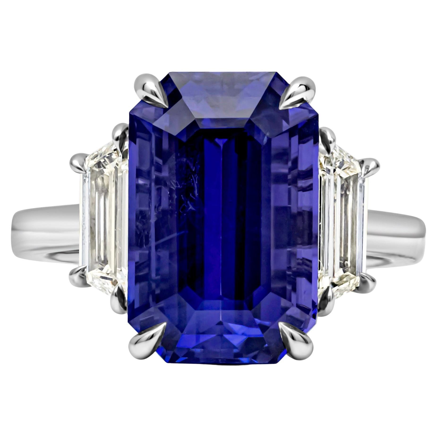 10.62 Carats Emerald Cut No-Heat Color Change Blue Sapphire Three-Stone Ring For Sale