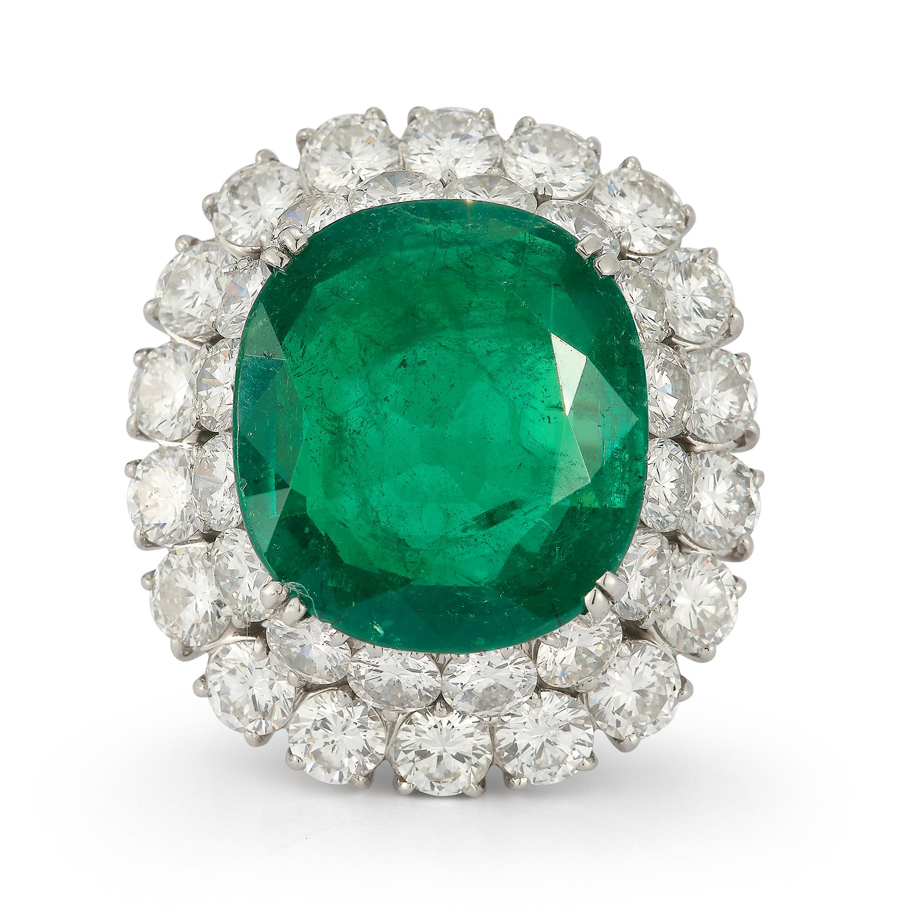 Fine 10.64 carat Certified Colombian Emerald Ring By Bulgari

Oval-shaped emerald set with round diamonds in platinum, signed BVLGARI

SSEF Certification: Colombian, moderate amount of oil

Approximate total diamond weight of 7.00 carats

US ring