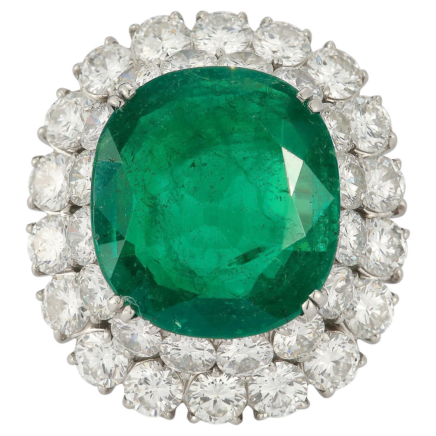10.64 Carat Certified Colombian Emerald Ring by Bvlgari For Sale