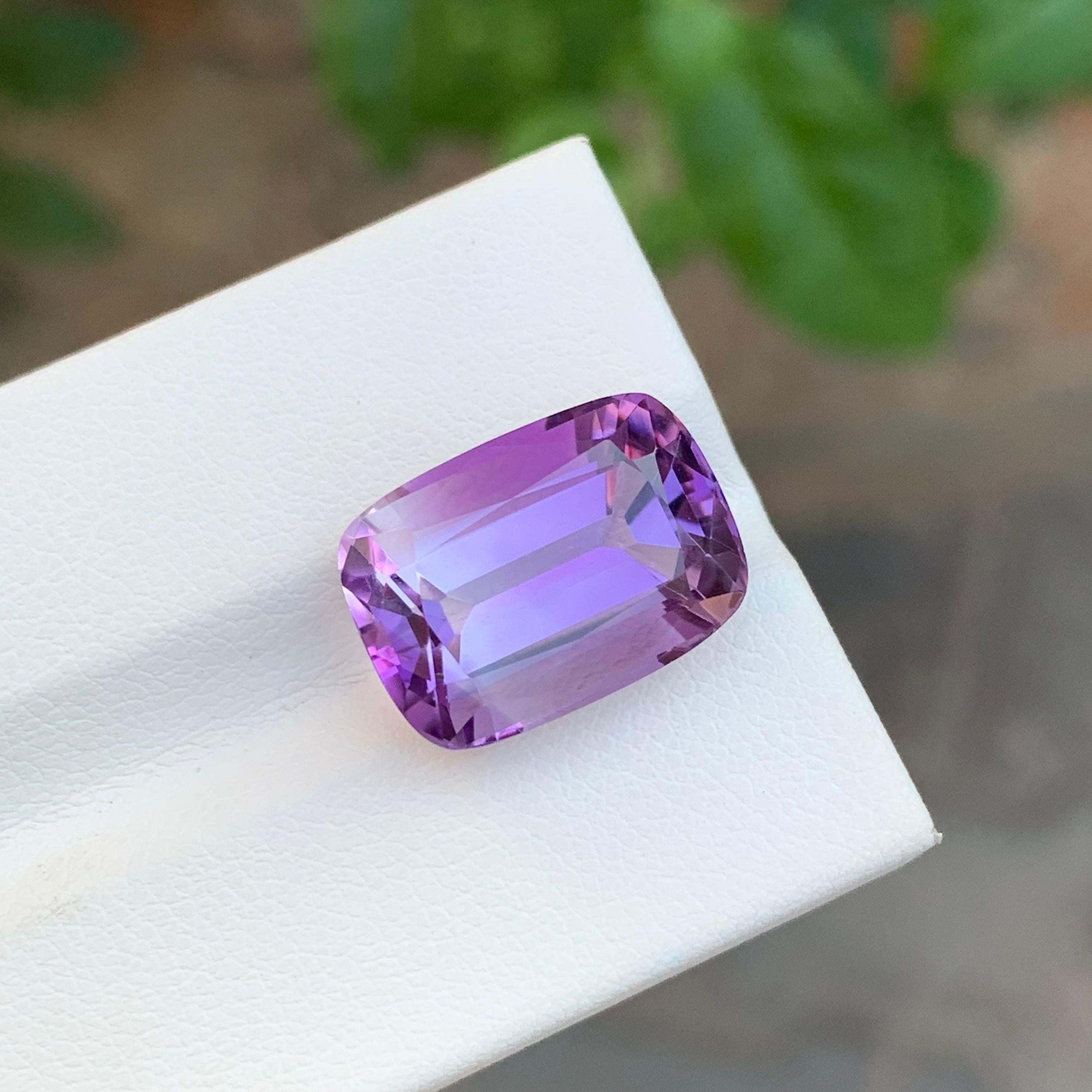 10,65 Karat Natürlicher loser Amethyst Lange Kissenform Edelstein für Schmuck (Kissenschliff) im Angebot
