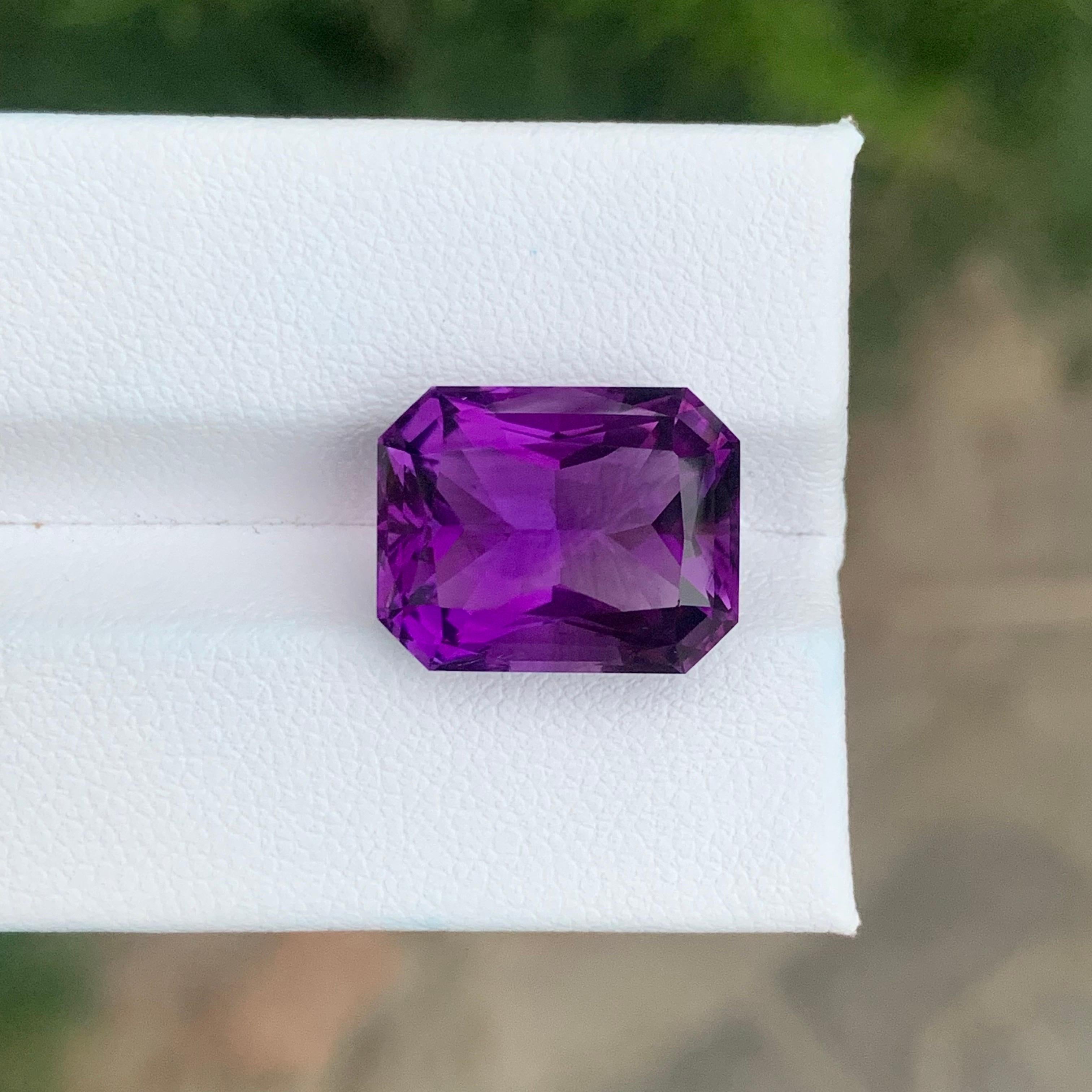 10,65 Karat Natürlicher loser dunkelvioletter Amethyst im Scherenschliff Edelstein im Angebot 4