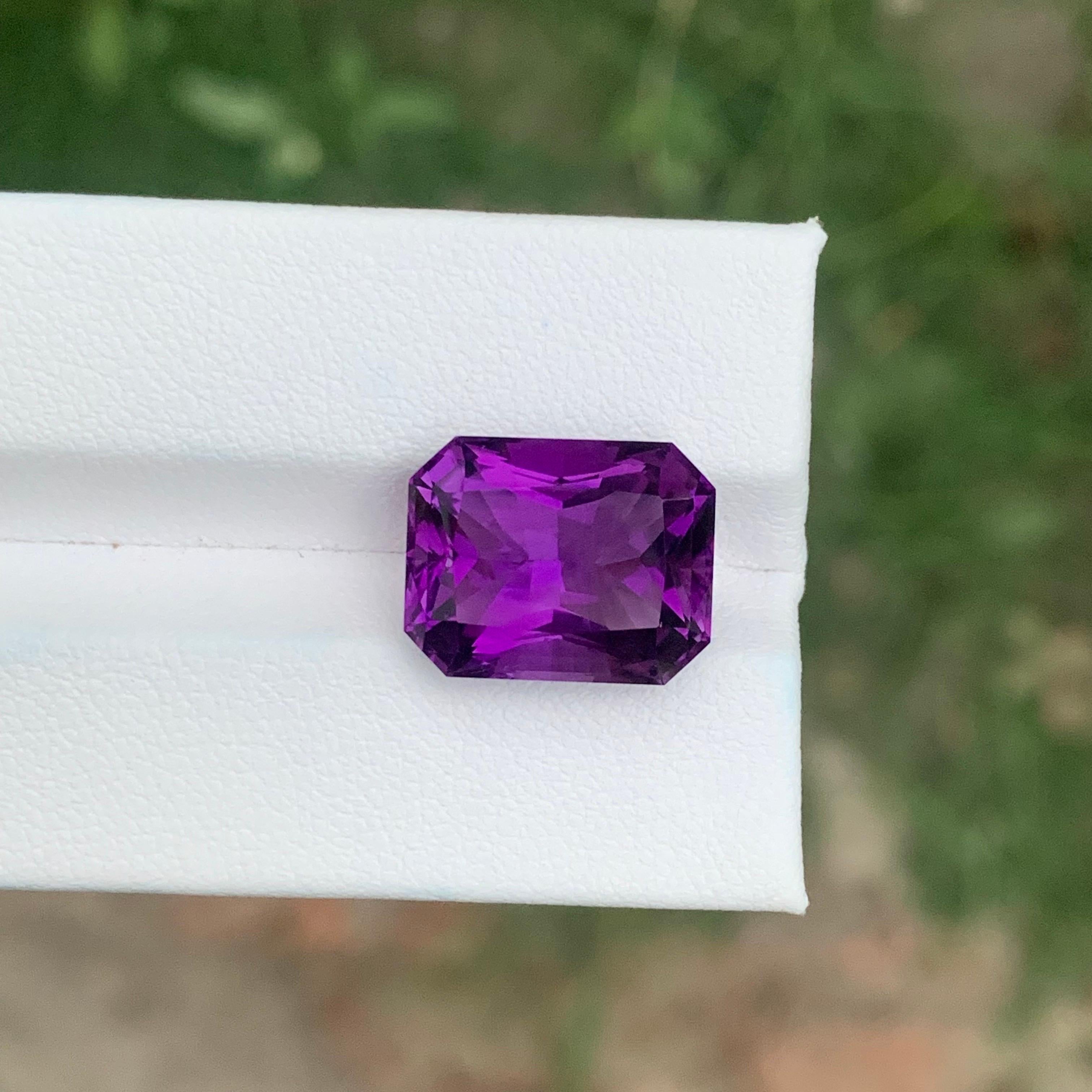 10,65 Karat Natürlicher loser dunkelvioletter Amethyst im Scherenschliff Edelstein im Zustand „Neu“ im Angebot in Peshawar, PK