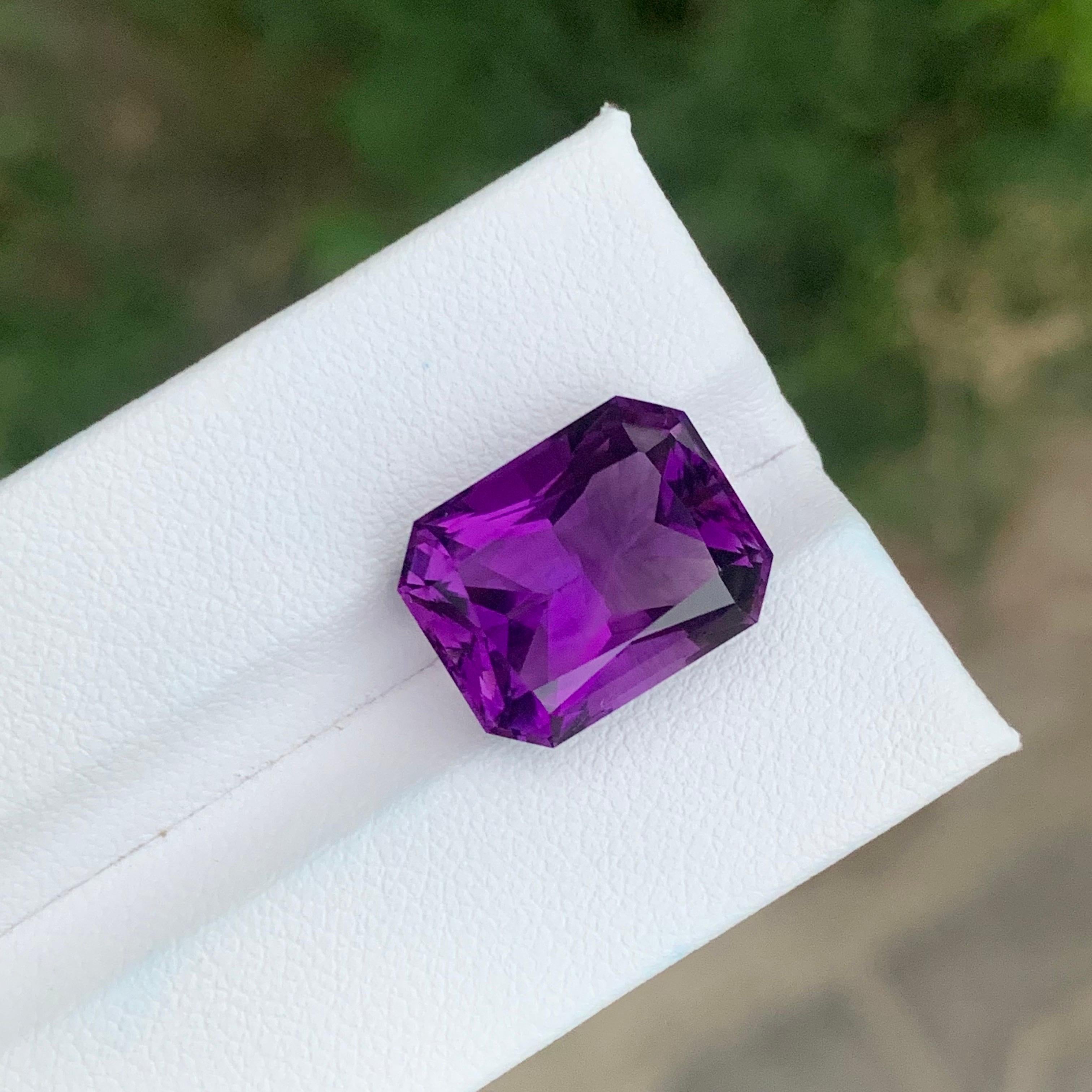 10,65 Karat Natürlicher loser dunkelvioletter Amethyst im Scherenschliff Edelstein im Angebot 3