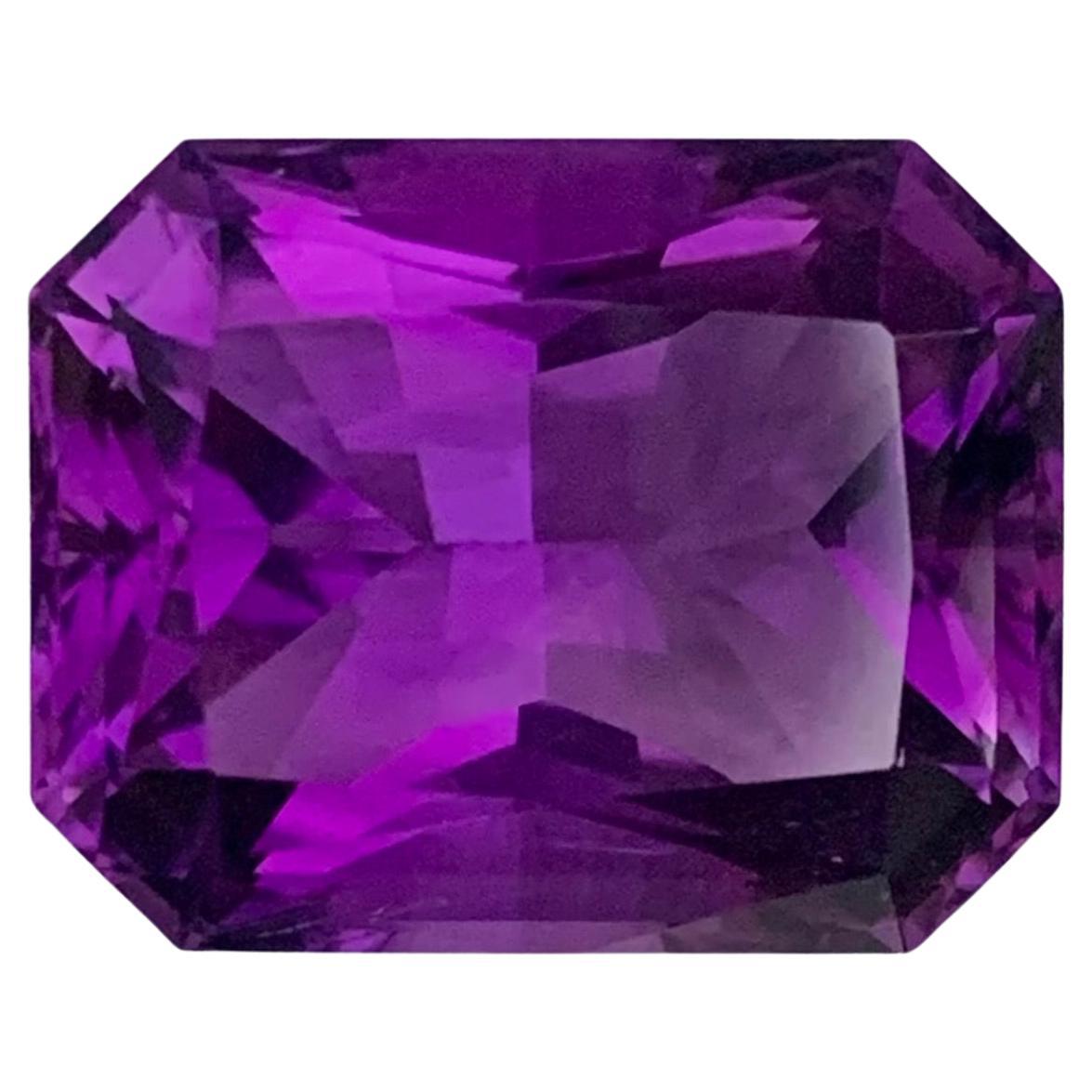 10,65 Karat Natürlicher loser dunkelvioletter Amethyst im Scherenschliff Edelstein im Angebot