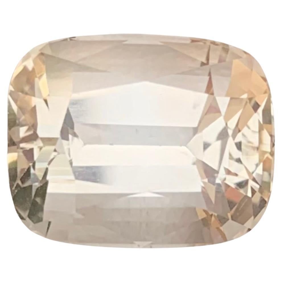 10.65 Carat Natural Loose Golden Topaz From Skardu Mine Pakistan en vente