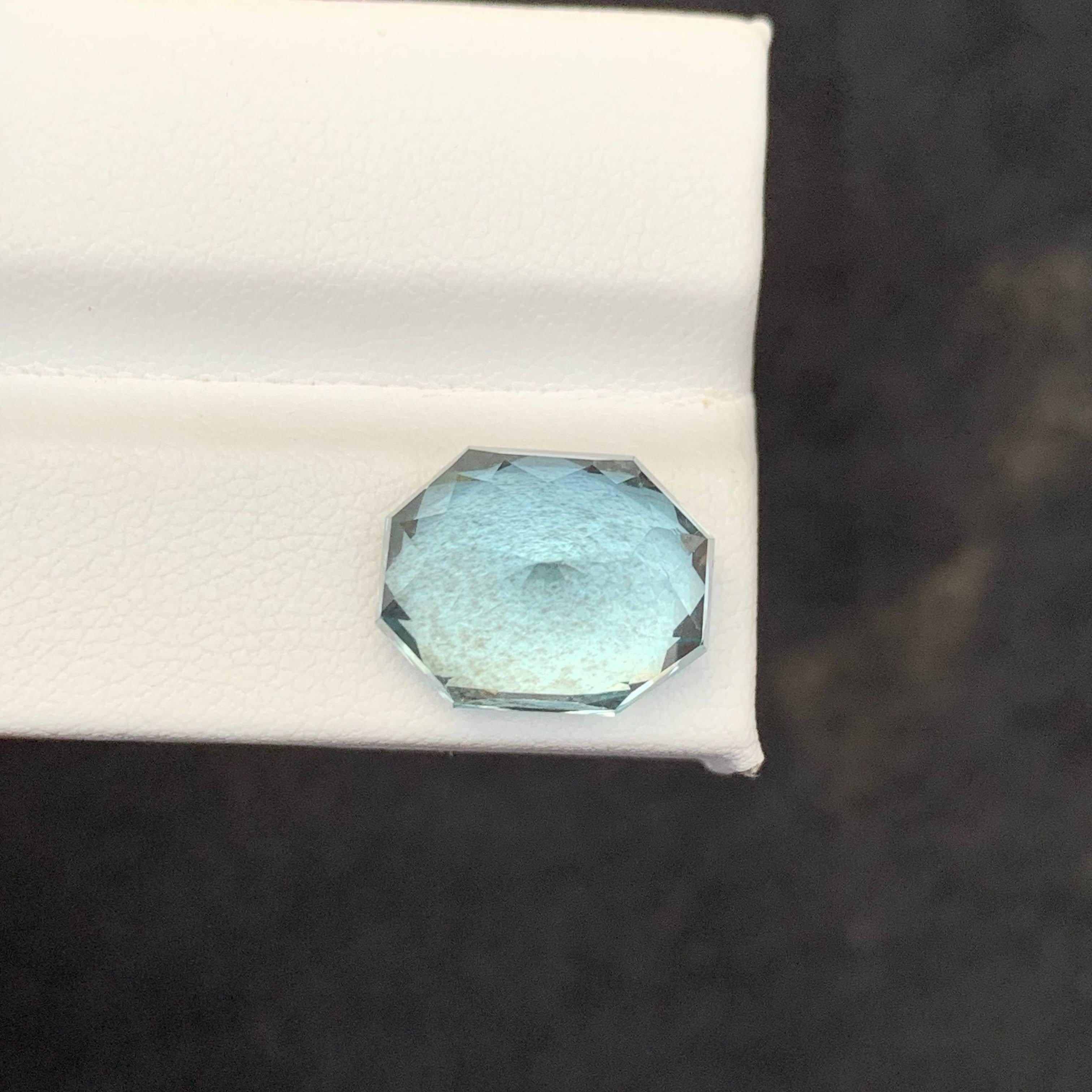 10,65 quilates de aguamarina azul de mar natural suelta talla esmeralda de África Piedra preciosa Corte esmeralda en venta