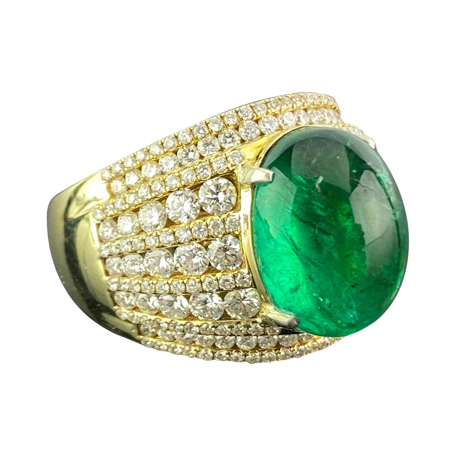 10.66 Carat Emerald Cabochon and Diamond Dome, Cocktail Ring For Sale