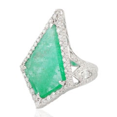 Meghna Jewels 10.66 Carat Emerald Diamond 14 Karat Gold Ring