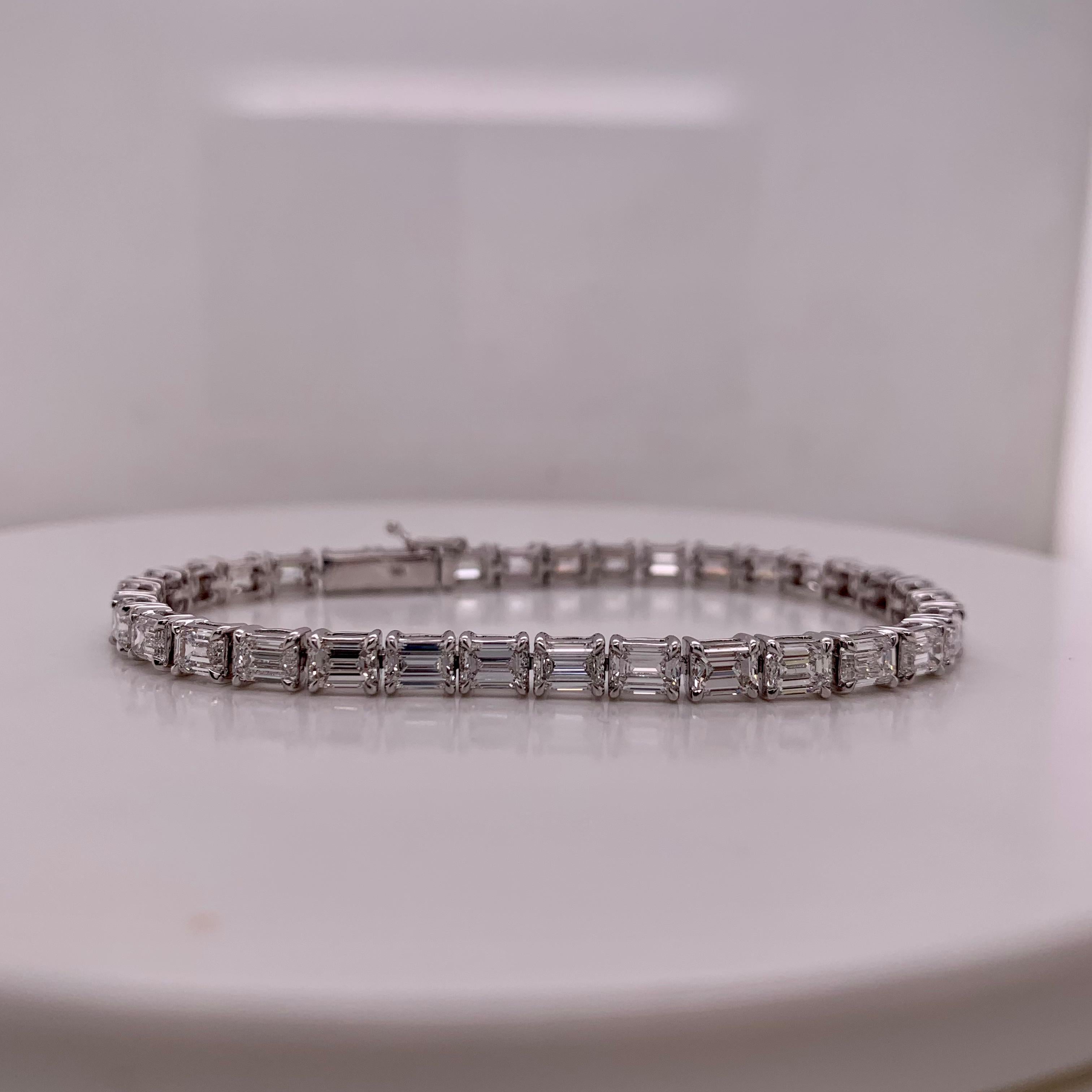 Emerald Cut 10.67 Carat Diamond Bracelet in 18 Karat White Gold For Sale