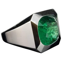10.67 Carat Emerald and 18 Karat White Gold Men's Band Ring