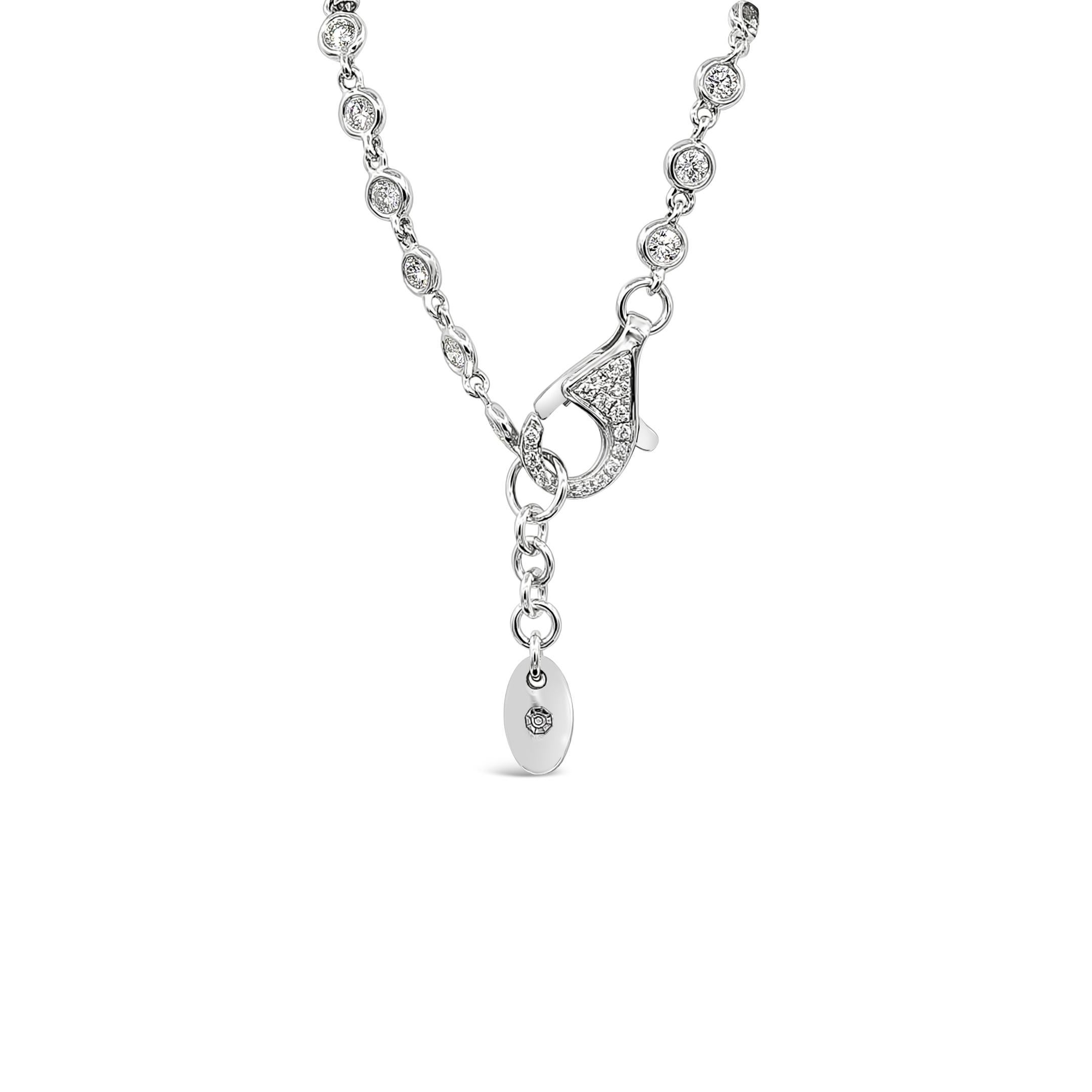 Mixed Cut 5.89 Carat Pear Shape Blue Sapphire with Diamond Flower Design Long Necklace For Sale