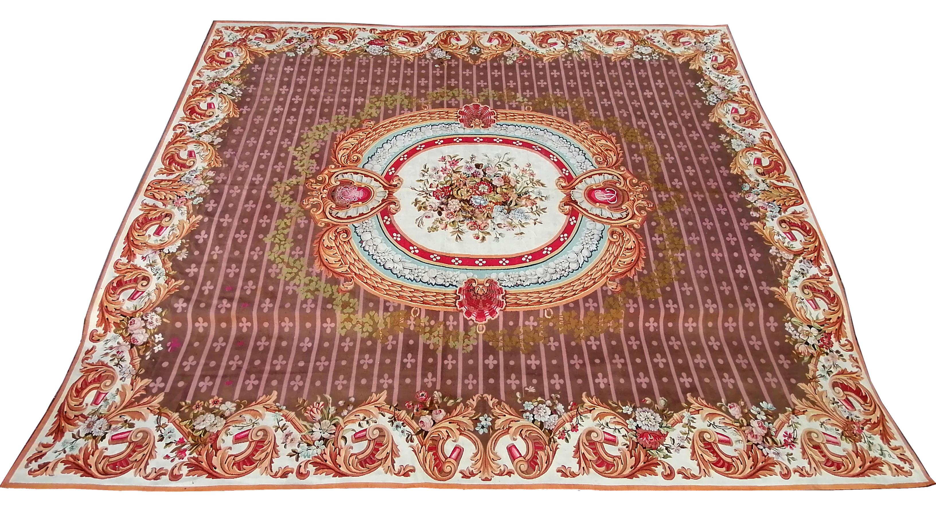 1068 -  Beautiful and Large 19th Century French Aubusson Rug For Sale 11