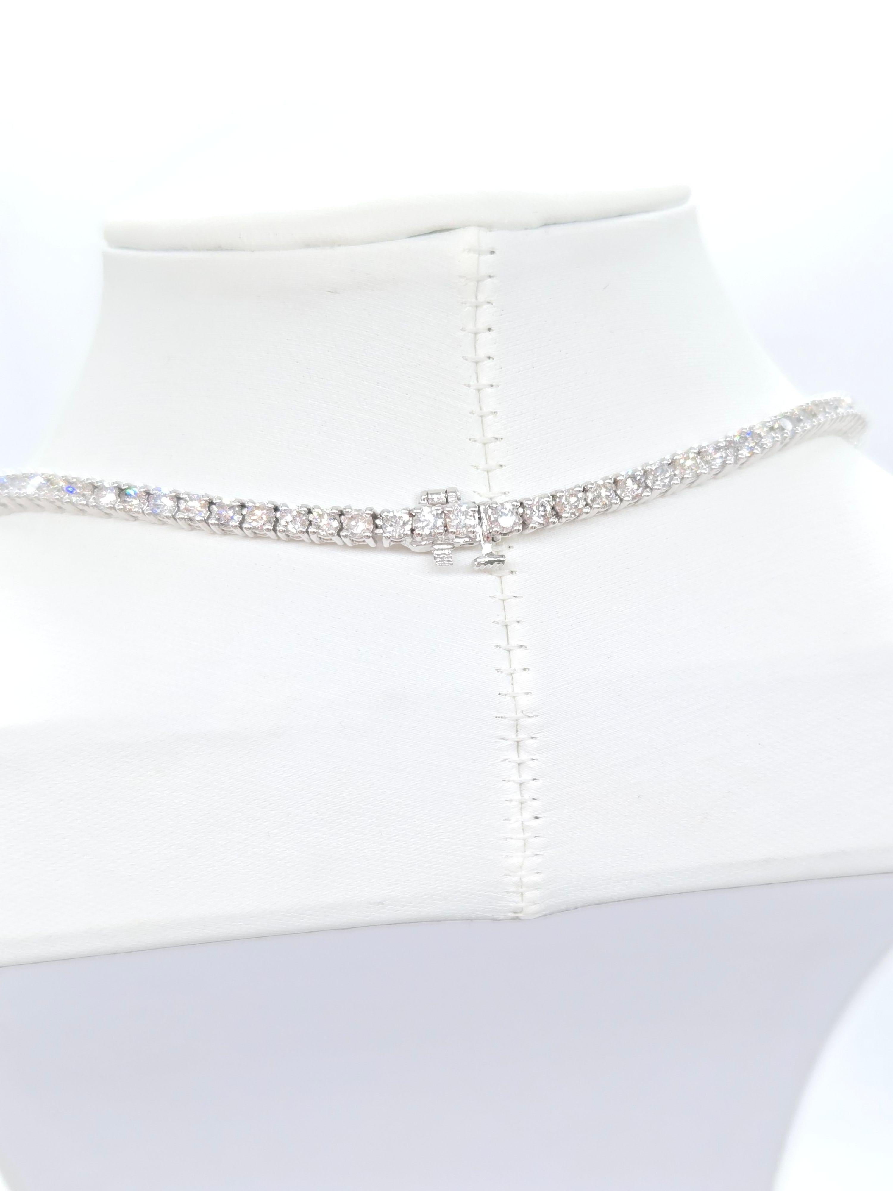 Women's or Men's 10.68 Carat Round Brilliant Cut Diamond Tennis Necklace 14 Karat White Gold 16''