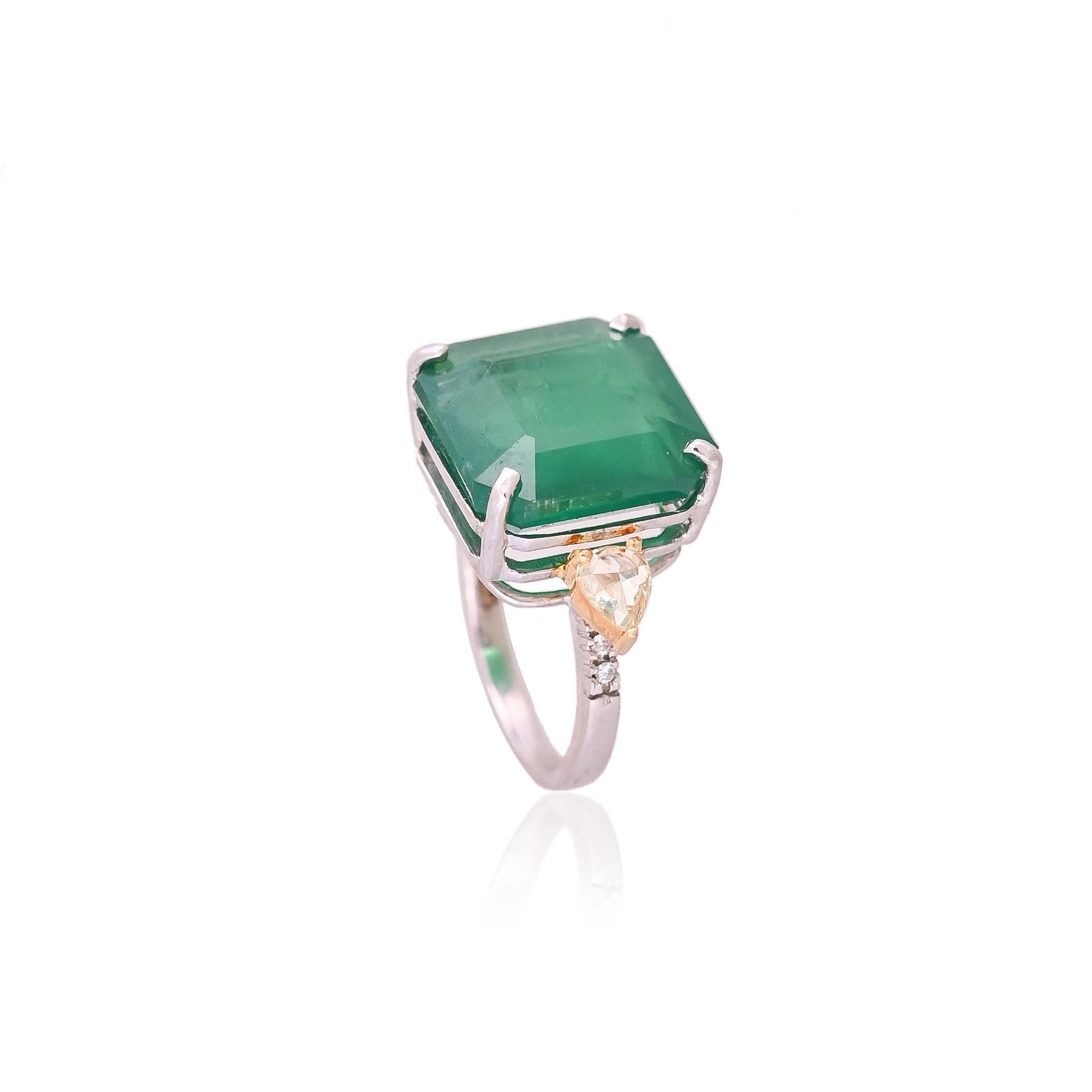 10.68 Carats, Zambian Emerald & Rose Cut Diamonds Cocktail/ Engagement Ring 4