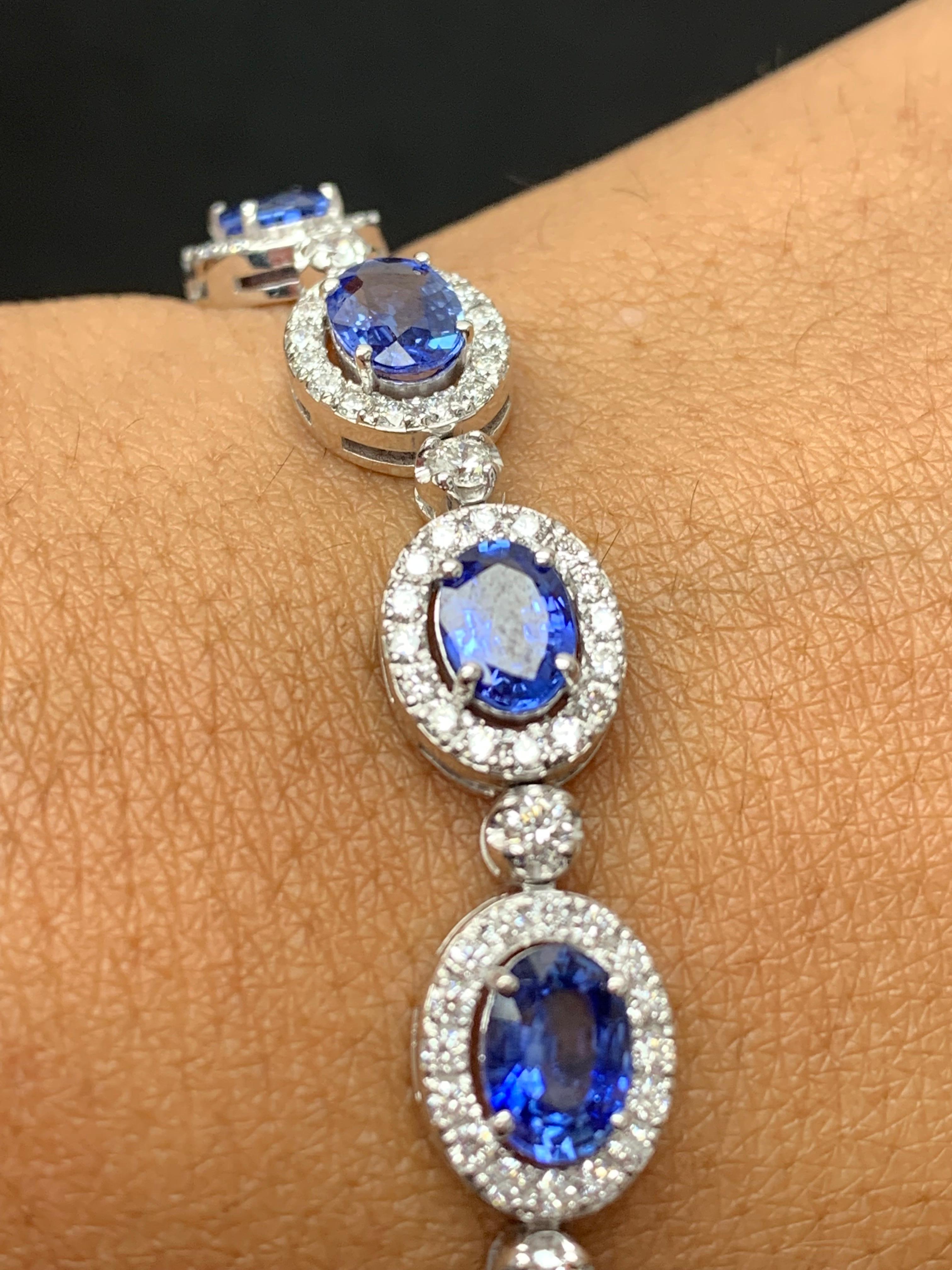 10.69 Carat Oval Blue Sapphire and Diamond Halo Bracelet in 14K White Gold For Sale 6