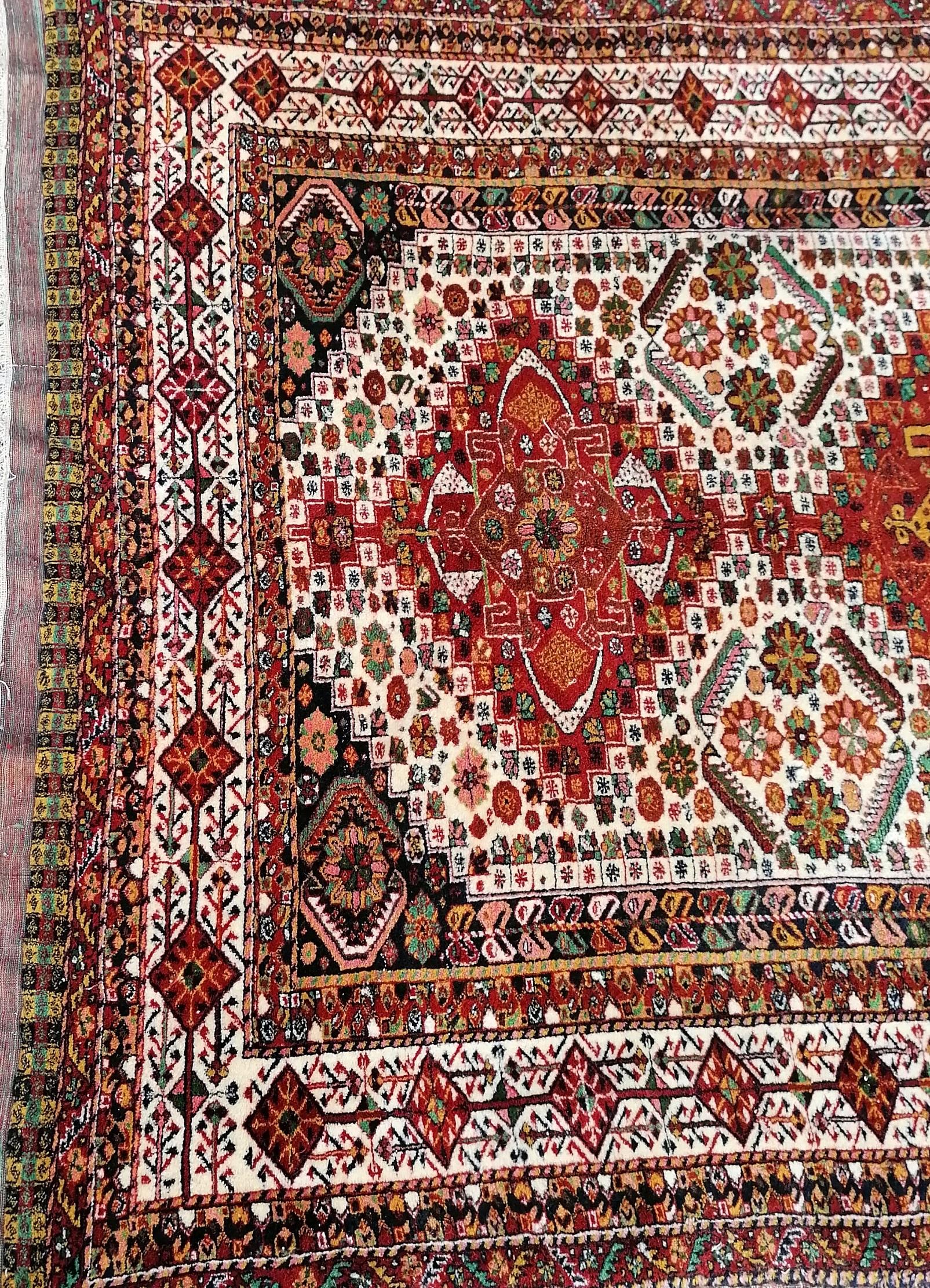 1069 - Goutchan carpet.
