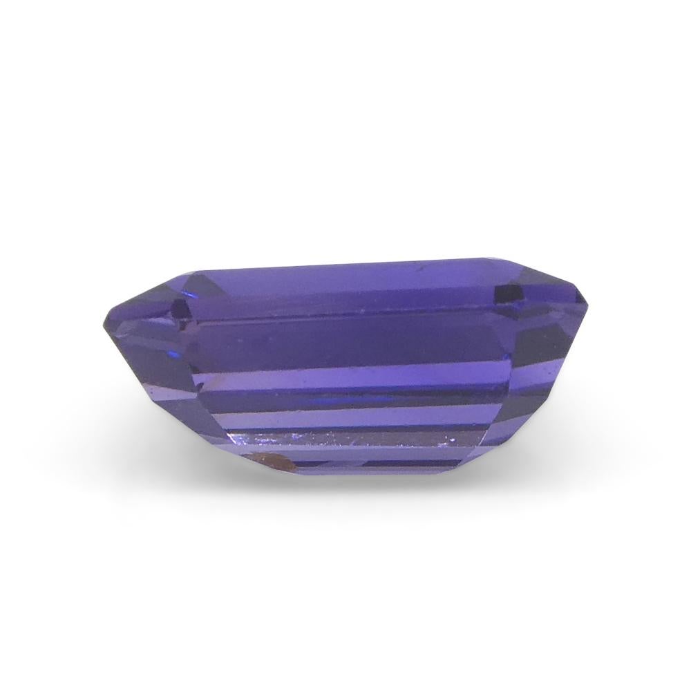 Saphir violet taille émeraude de 1,06 carat provenant d'Afrique de l'Est, non chauffé en vente 8