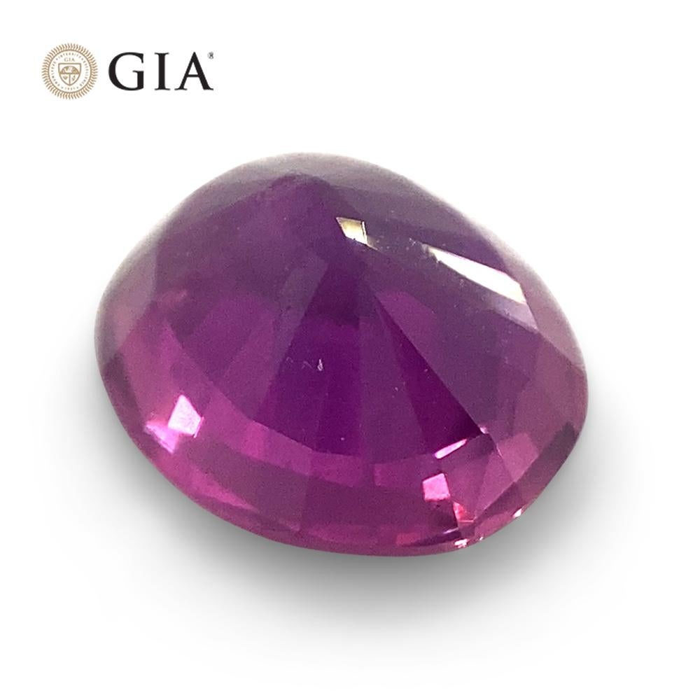 1.06ct Oval Vivid Pink-Purple Sapphire GIA Certified Sri Lanka For Sale 6