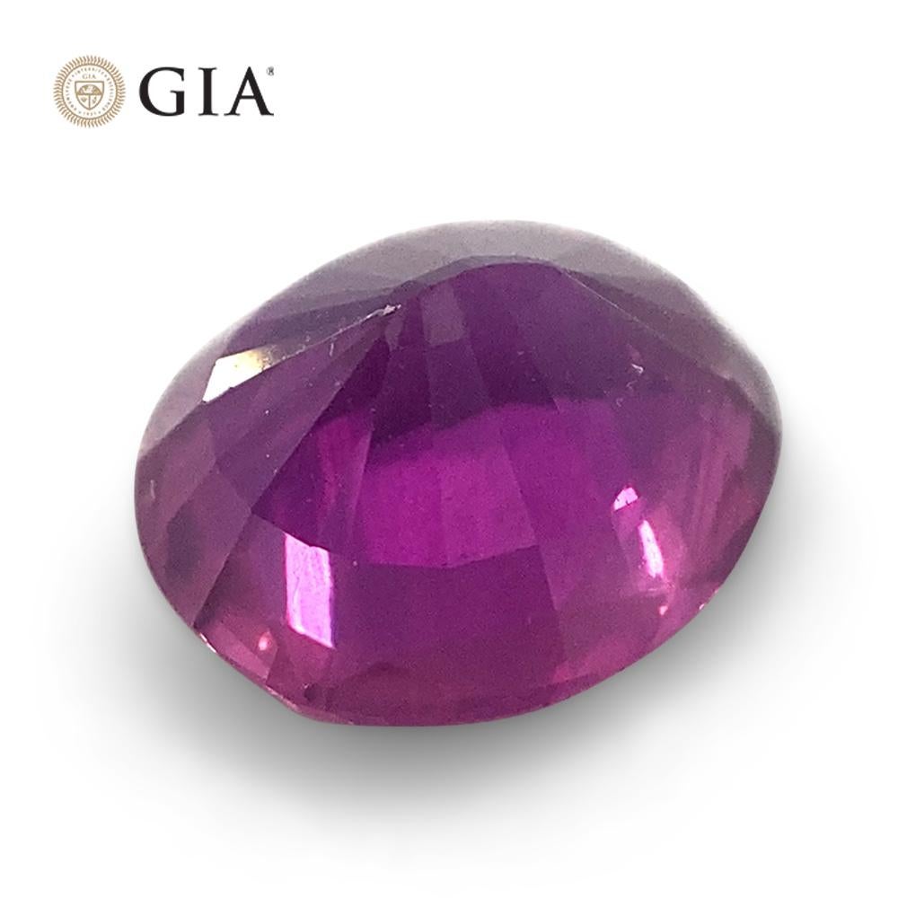 1.06ct Oval Vivid Pink-Purple Sapphire GIA Certified Sri Lanka For Sale 8
