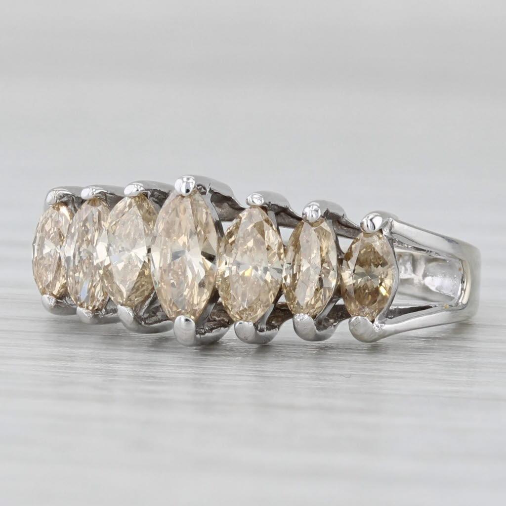Women's or Men's 1.06ctw Champagne Diamond Tiered Rooftop Ring 14k White Gold Size 6.25 Stackable For Sale
