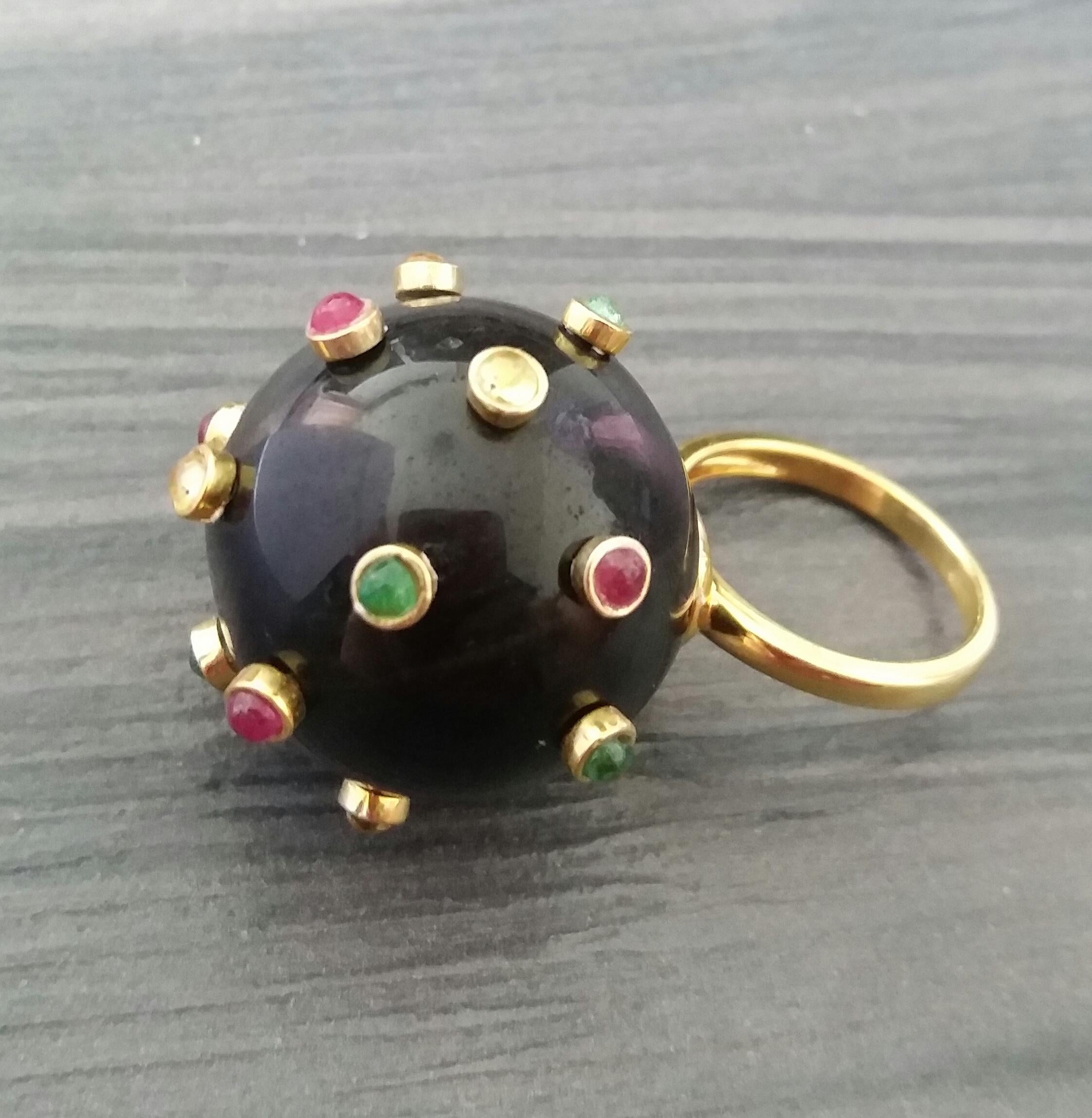 Round Cut 107 Carat Black Obsidian Ball Ruby Emerald Yellow Sapphire Cabs 14K Gold Ring For Sale
