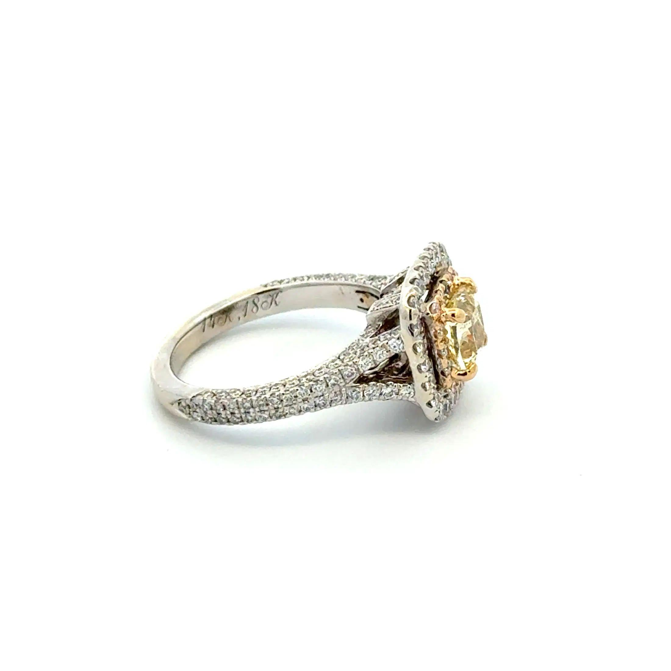 Women's 1.07 Carat Cushion GSI Natural Fancy Light Yellow Diamond Vintage NEIL LANE Ring For Sale