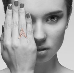 1.07 Carat Diamond 14 Karat Gold Baguette Arrow Ring