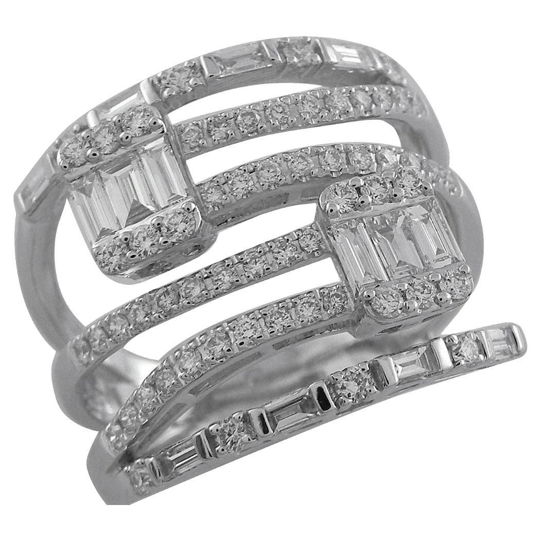 1.07 Carat Diamond Wedding Ring in 18 Karat Gold For Sale