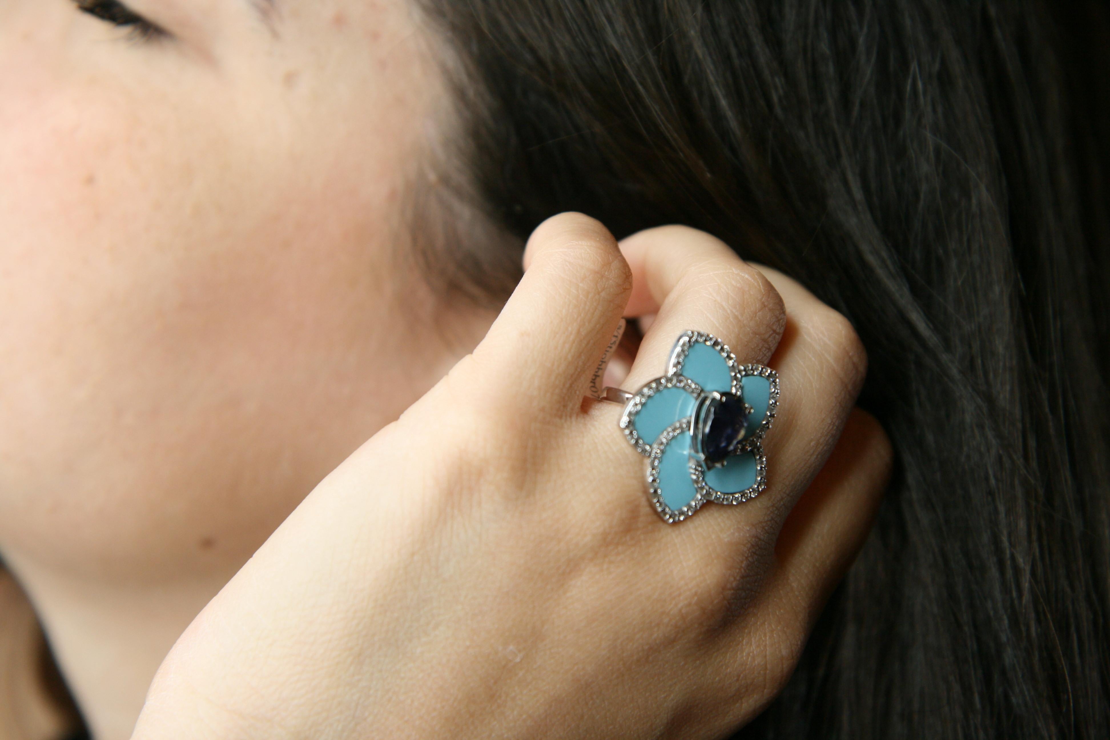 1.07 Carat Faceted Iolite 0.70 Carat VS G Diamonds Turquoise Paste Ring For Sale 3