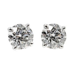1.07 Carat GIA Certified Round Brilliant Cut Diamond Platinum Stud Earrings
