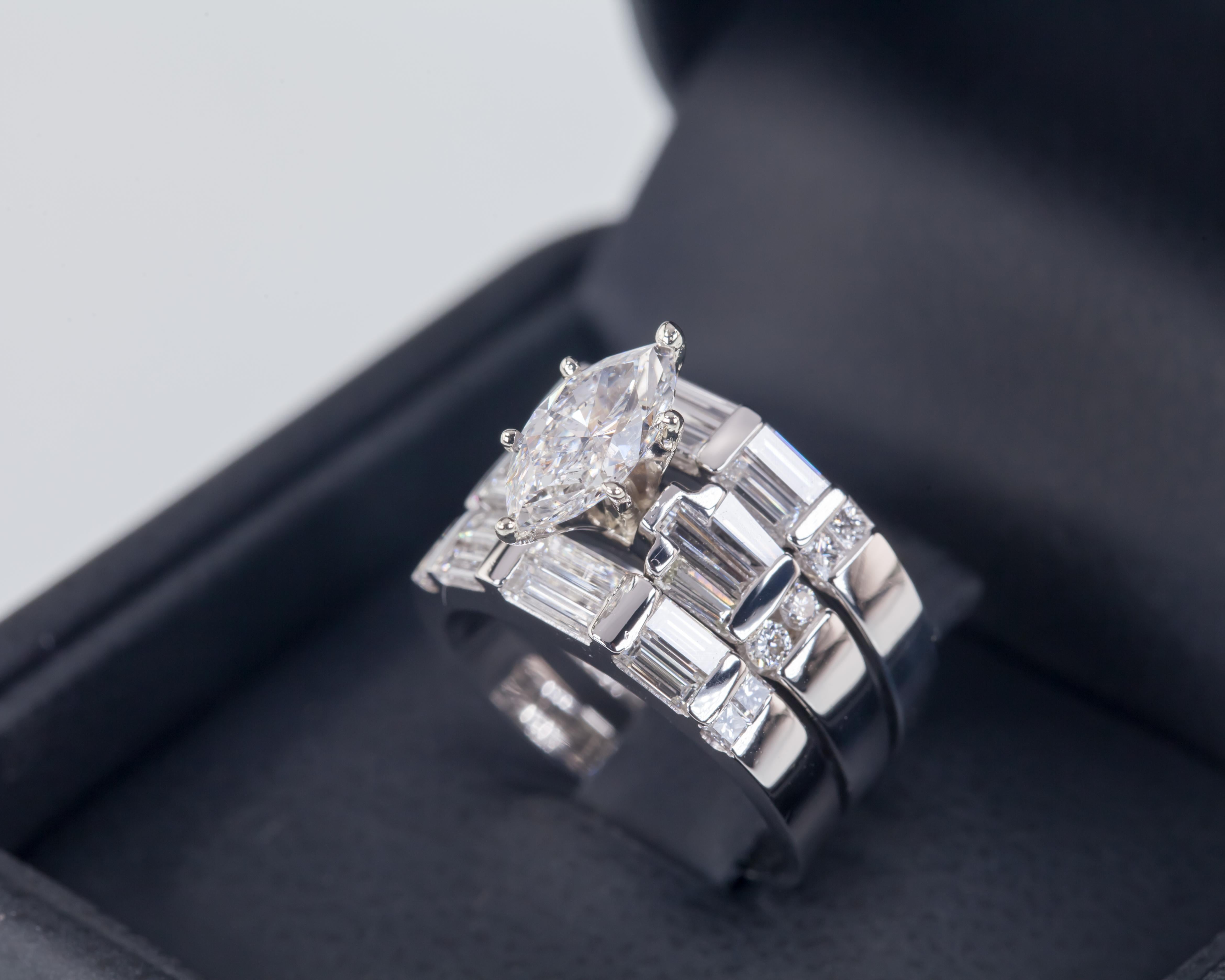 1.07 Carat Marquise Diamond Wedding Set in Platinum Three Rings In Good Condition In Sherman Oaks, CA