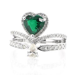 1.07 Carat Natural Heart Shape Emerald and Diamond Cocktail Ring Set in Platinum
