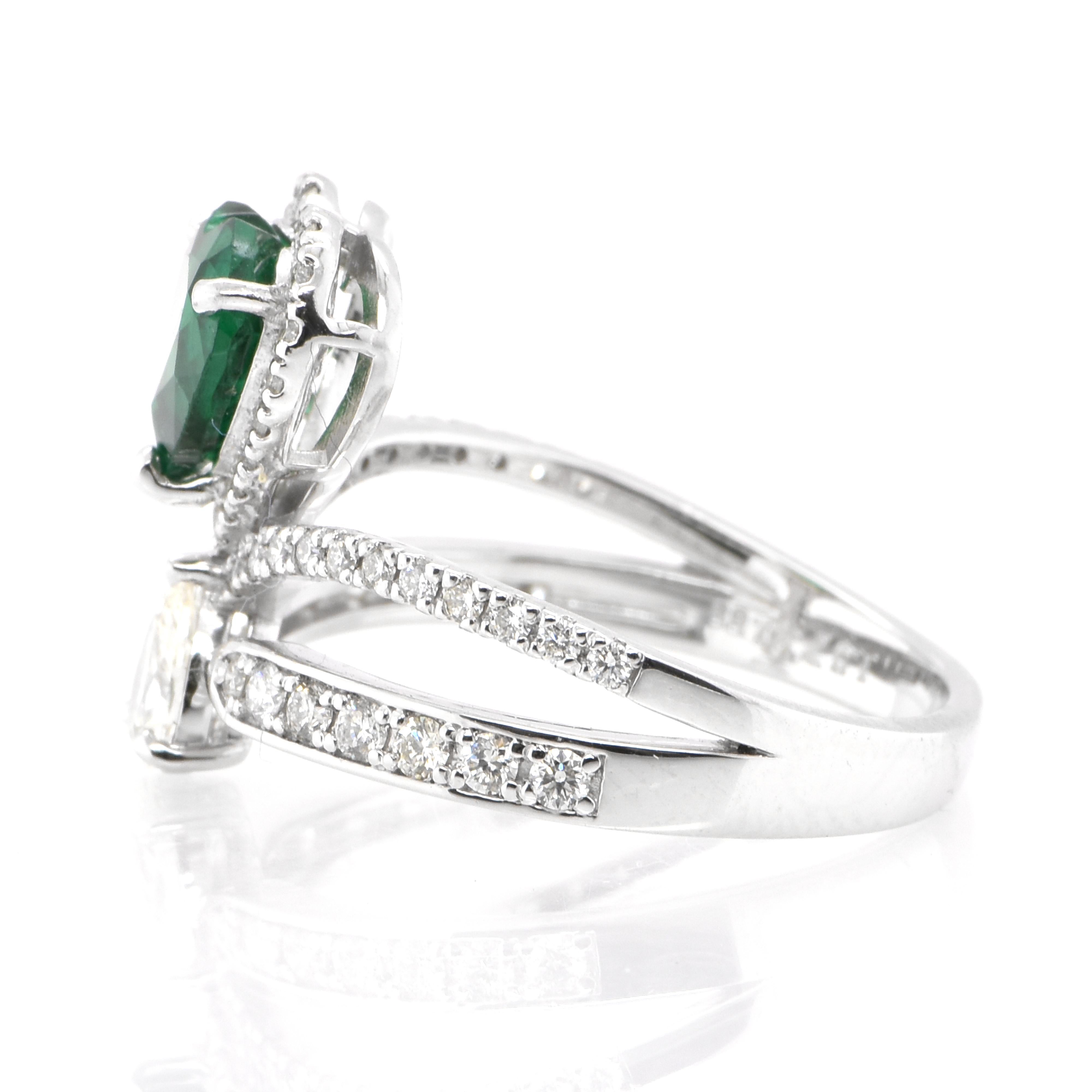 Modern 1.07 Carat Natural Heart Shape Emerald and Diamond Cocktail Ring Set in Platinum For Sale