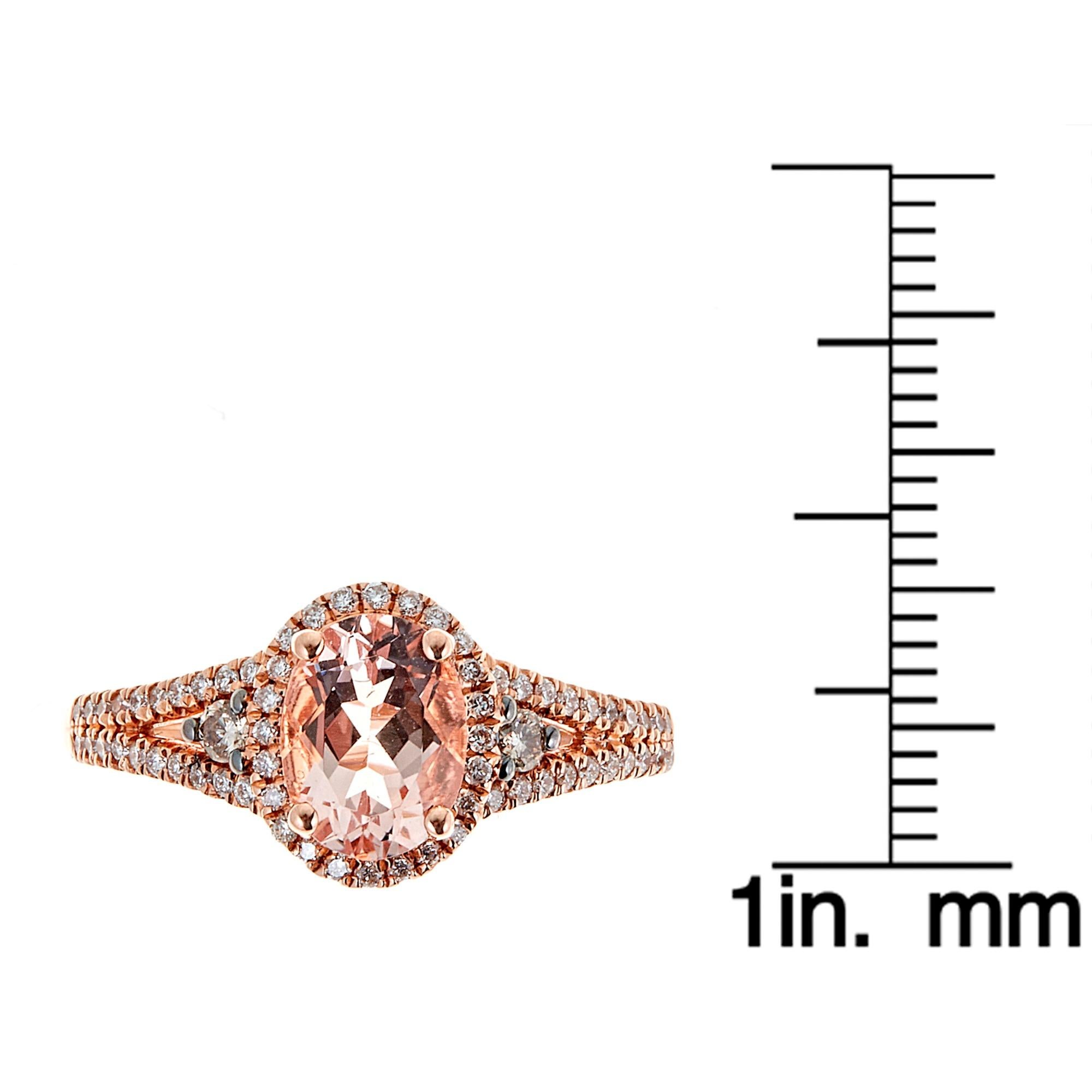 1.07 Carat Oval-Cut Morganite Diamond Accents 14K Rose Gold Ring In New Condition For Sale In New York, NY