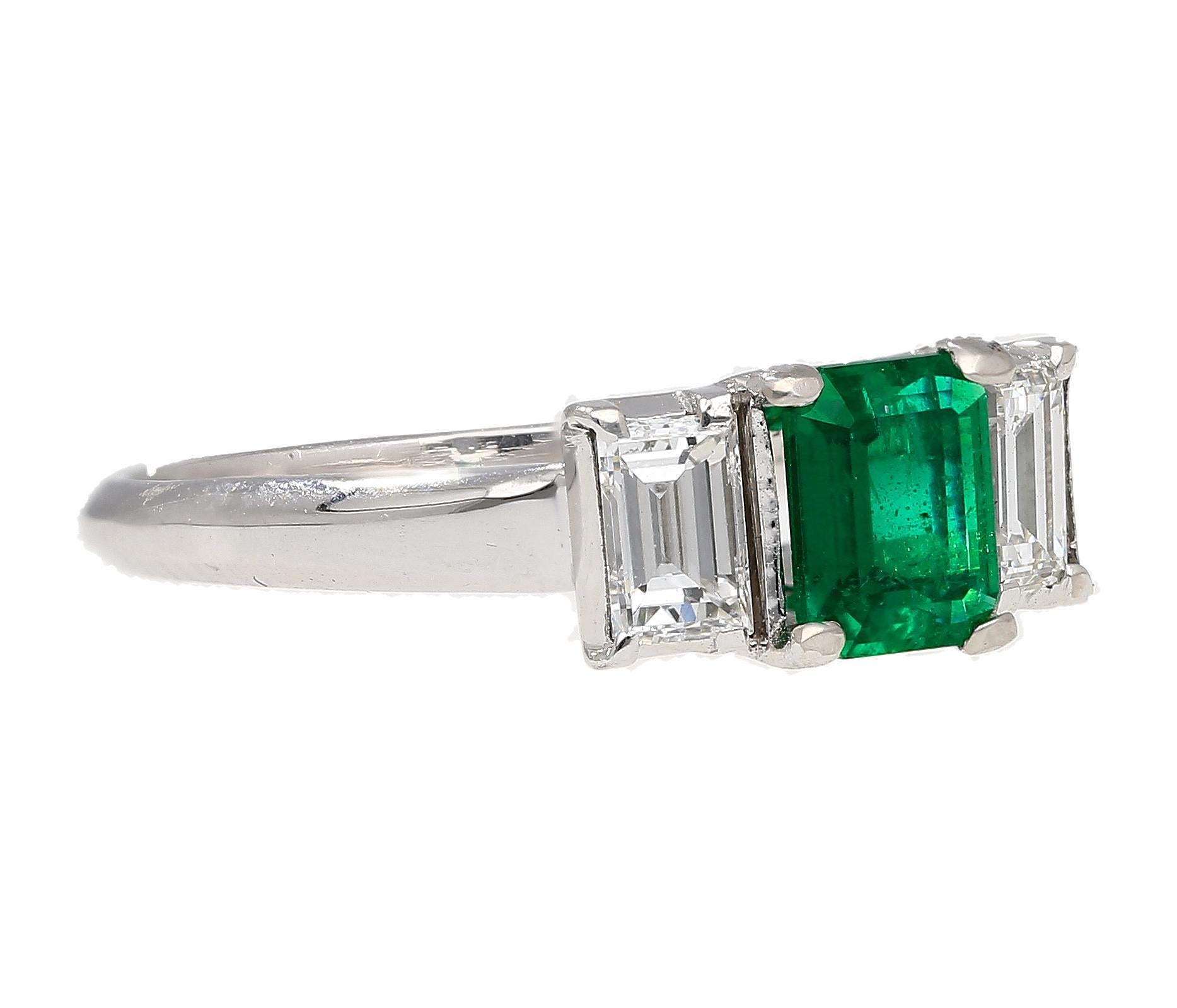 1.07 Carat Square-Cut Emerald and Diamond Three Stone Platinum Ring For Sale 4