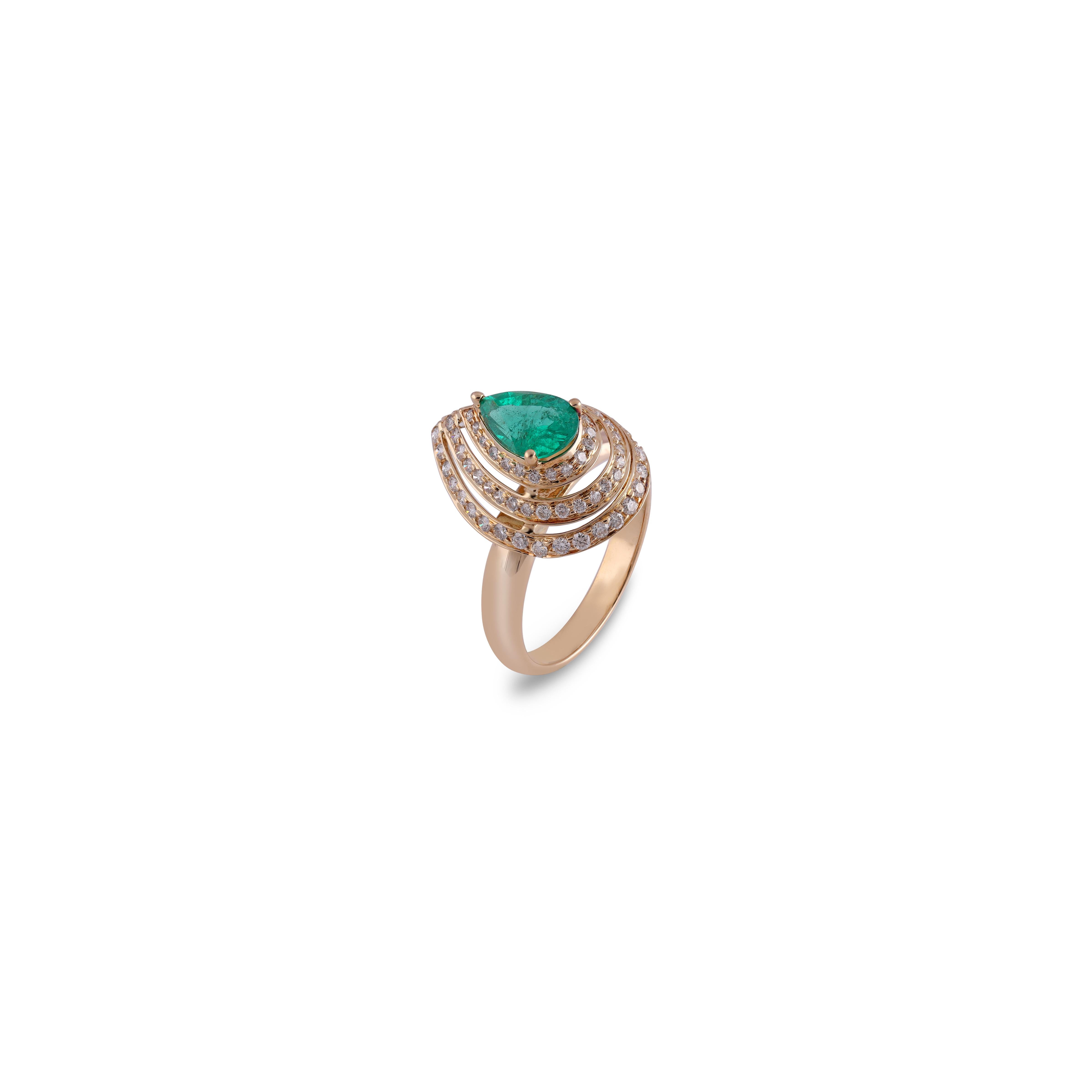 Pear Cut 1.07 Carat Zambian Emerald & Diamond  Cluster Wedding Ring 18k Gold For Sale