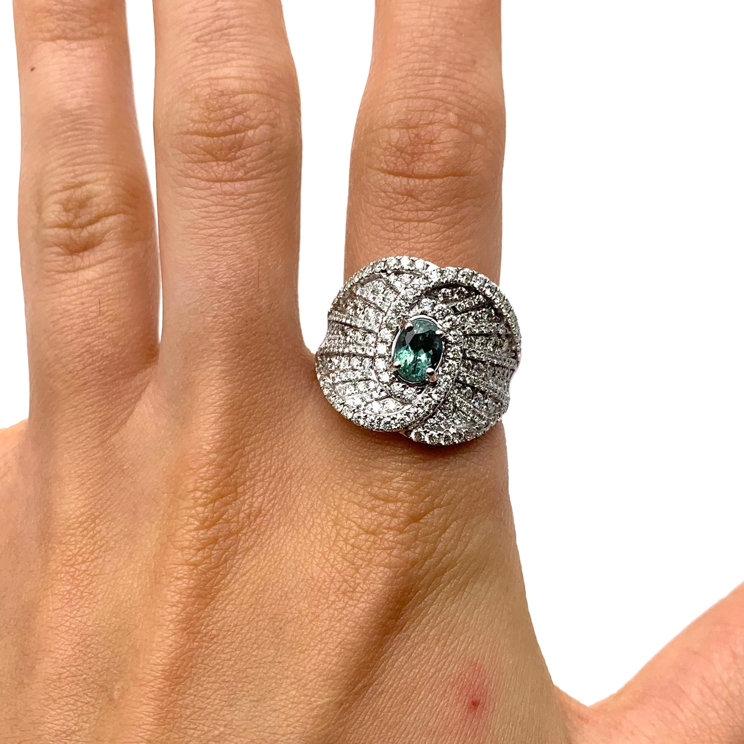 1,07 CT Alexandrit und Diamantring () 7