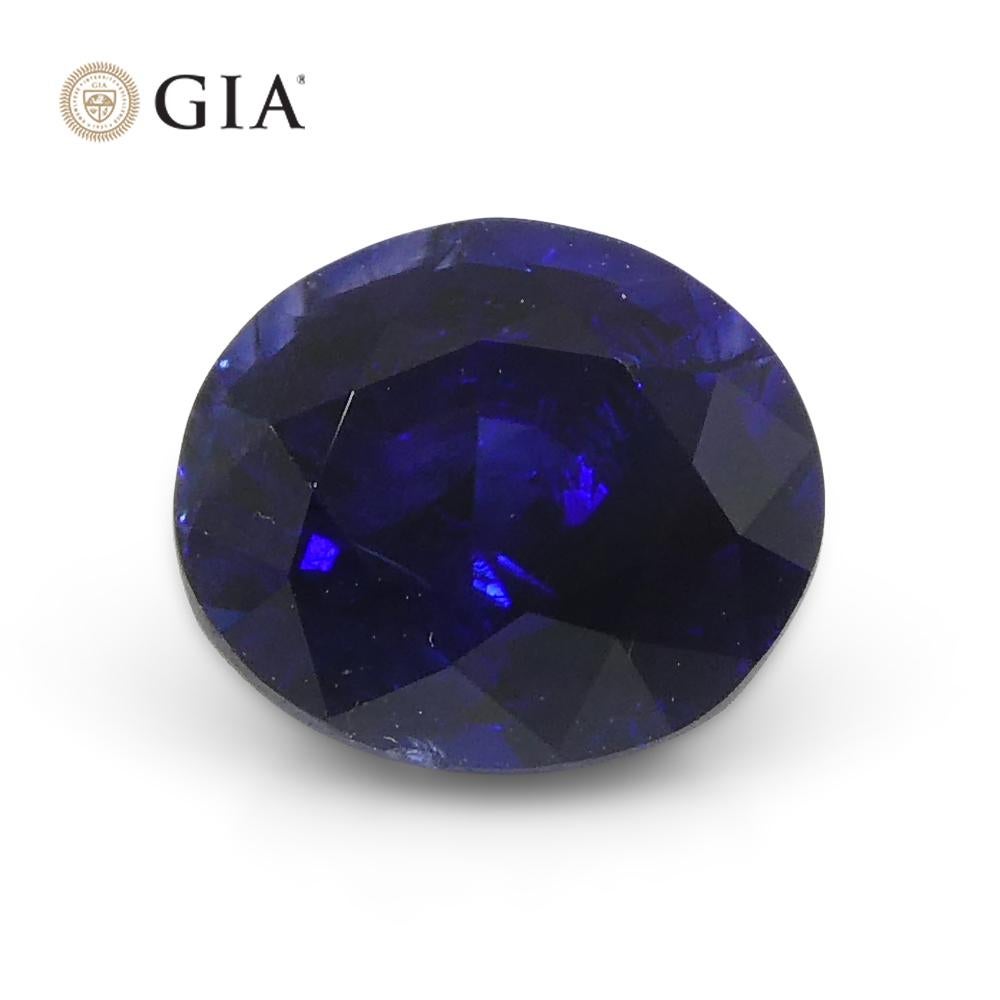 Saphir bleu ovale non chauffé de 1,07 carat certifié GIA 9