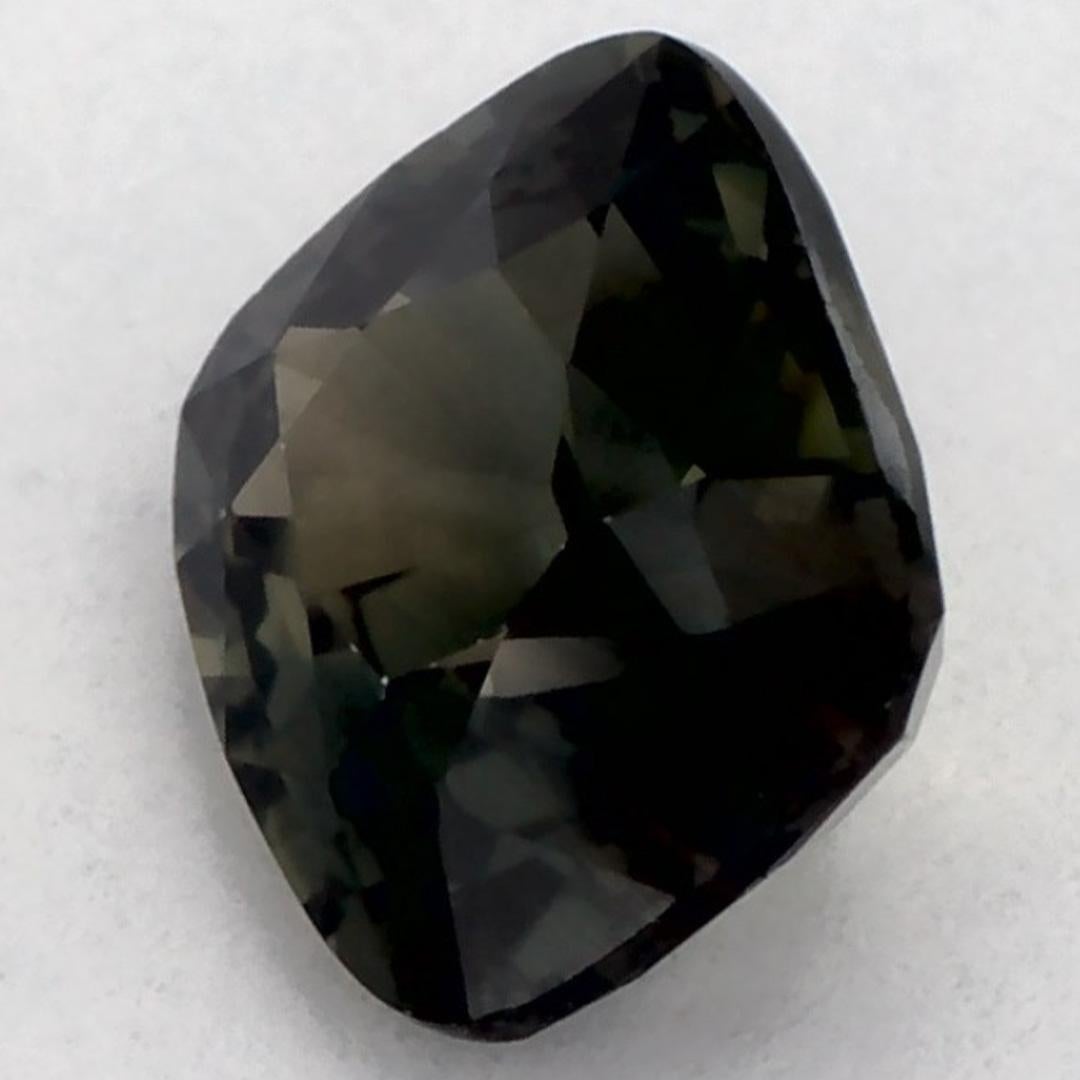 Donna 1.07 Ct Zaffiro Verde Cuscino Gemma Sfusa in vendita