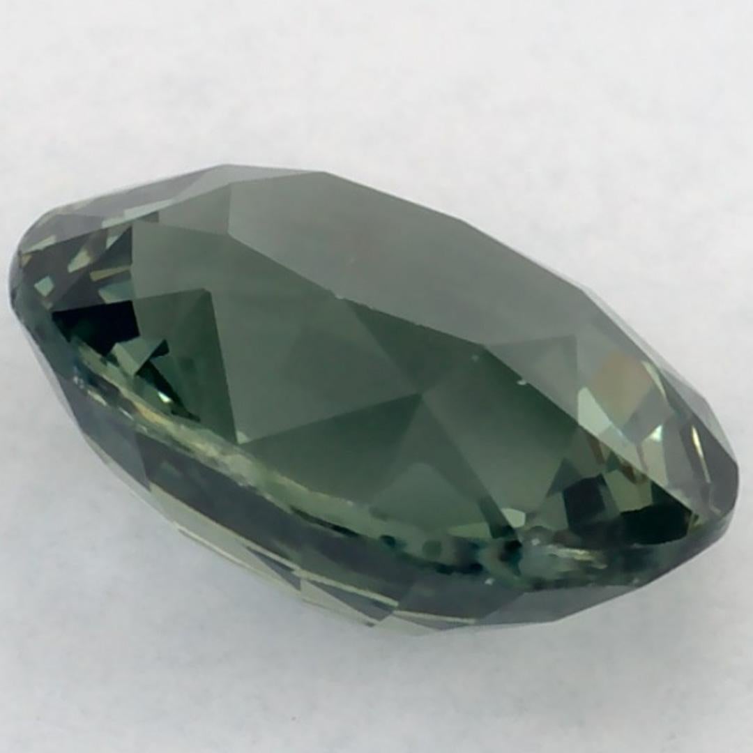 1.07 carati di zaffiro verde ovale sfuso in vendita 1
