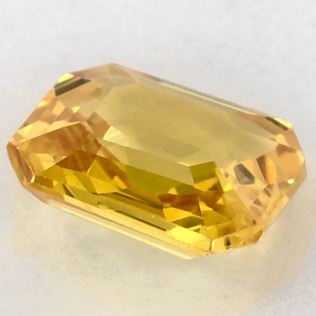 1.07 Ct Yellow Sapphire Octagon Loose Gemstone (pierre précieuse en vrac) en vente 1