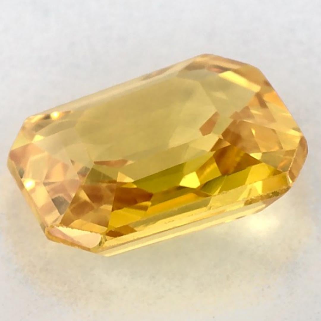 1.07 Ct Yellow Sapphire Octagon Loose Gemstone (pierre précieuse en vrac) en vente 2