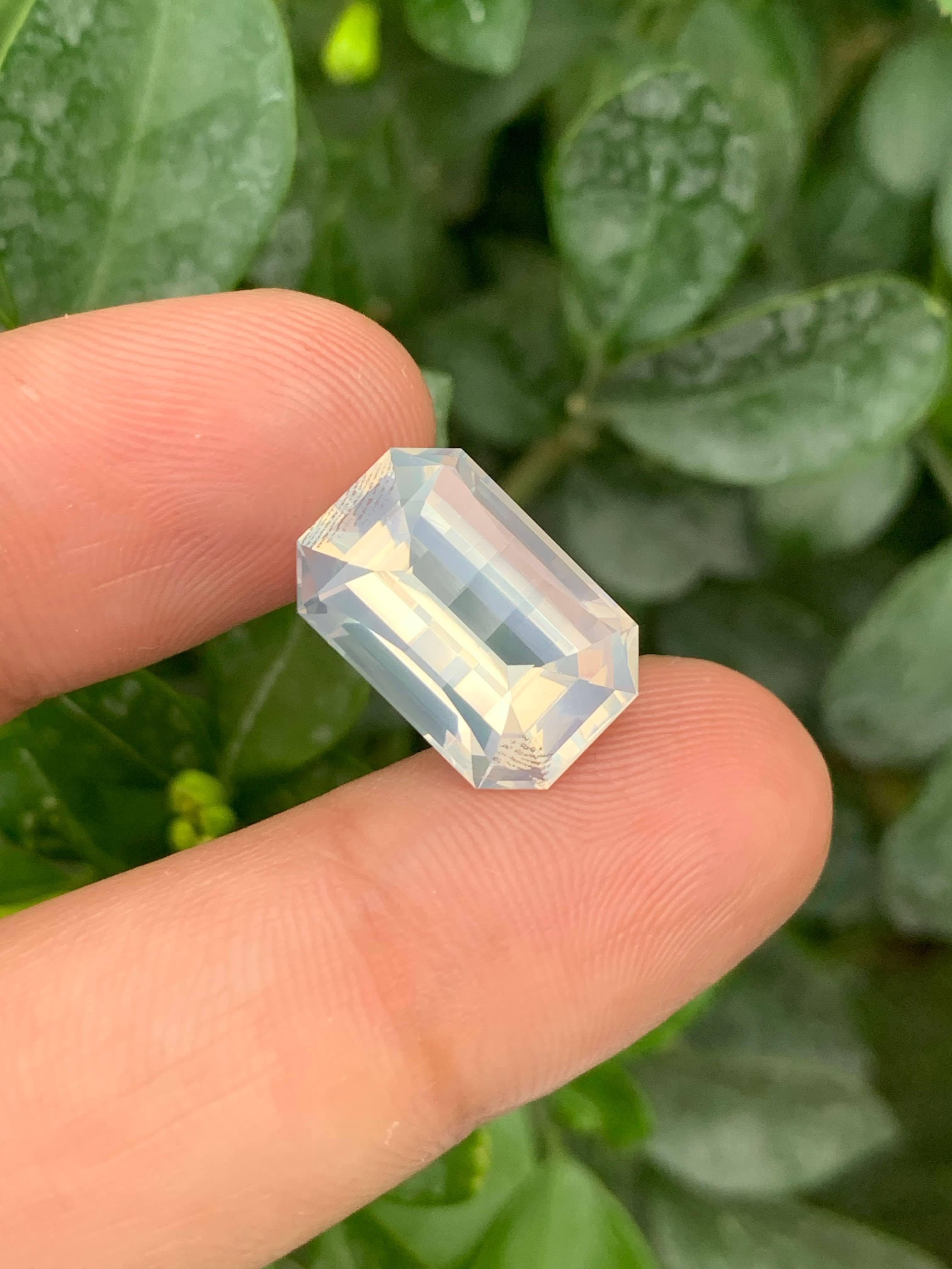 10,70 Karat Natürlicher loser facettierter Mondstein Pixelschliff Afrikanischer Edelstein im Angebot 4