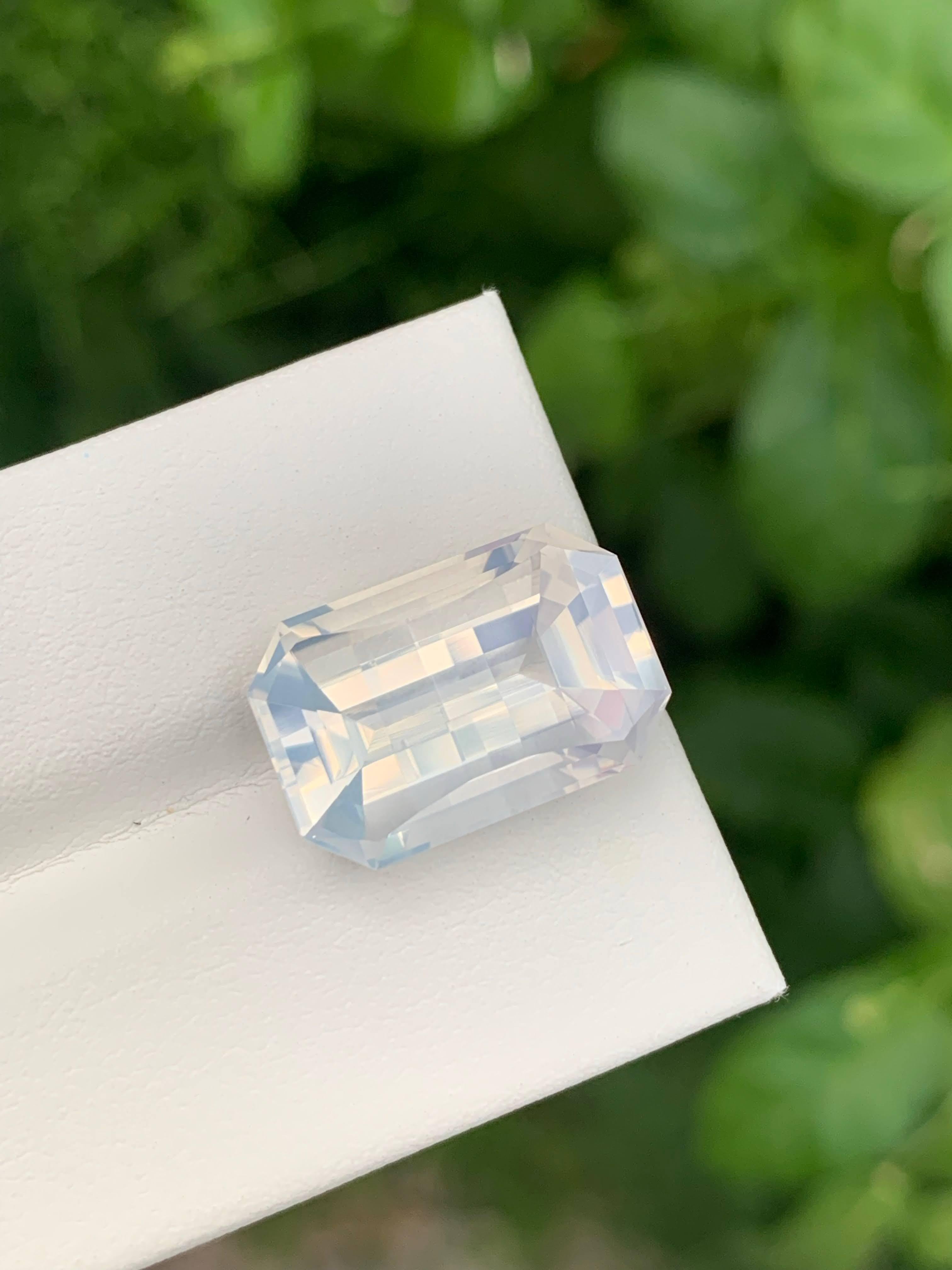 10,70 Karat Natürlicher loser facettierter Mondstein Pixelschliff Afrikanischer Edelstein (Gemischter Schliff) im Angebot