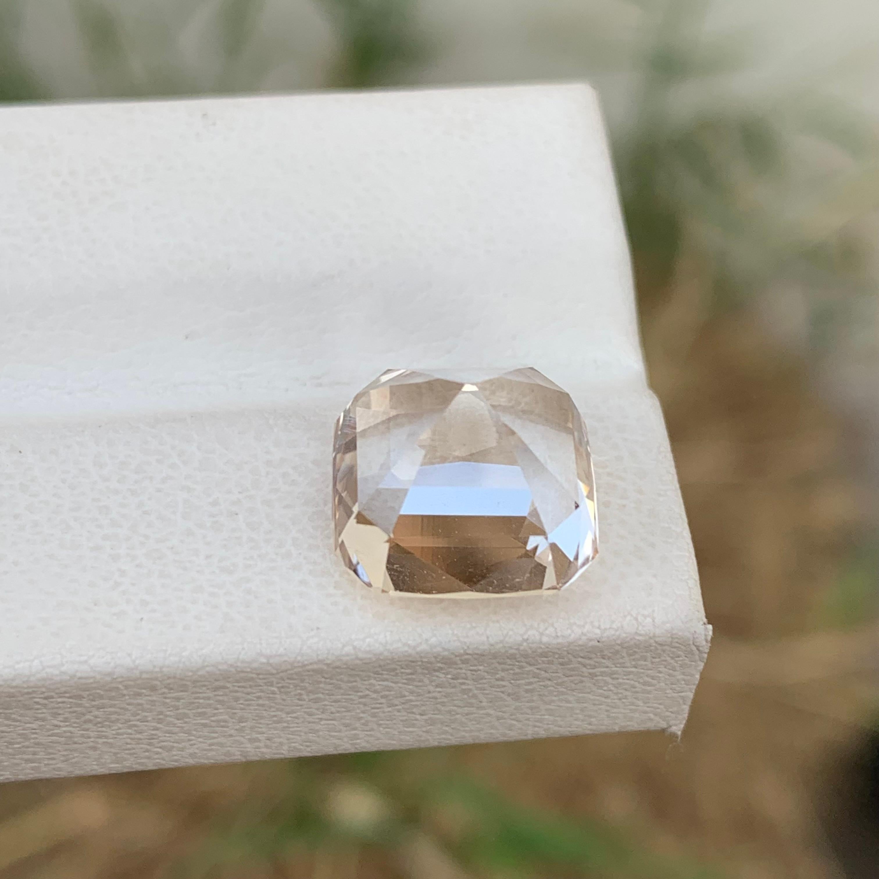 10,70 Karat natürlicher loser goldener Topas aus Skardu, Pakistan im Angebot 4