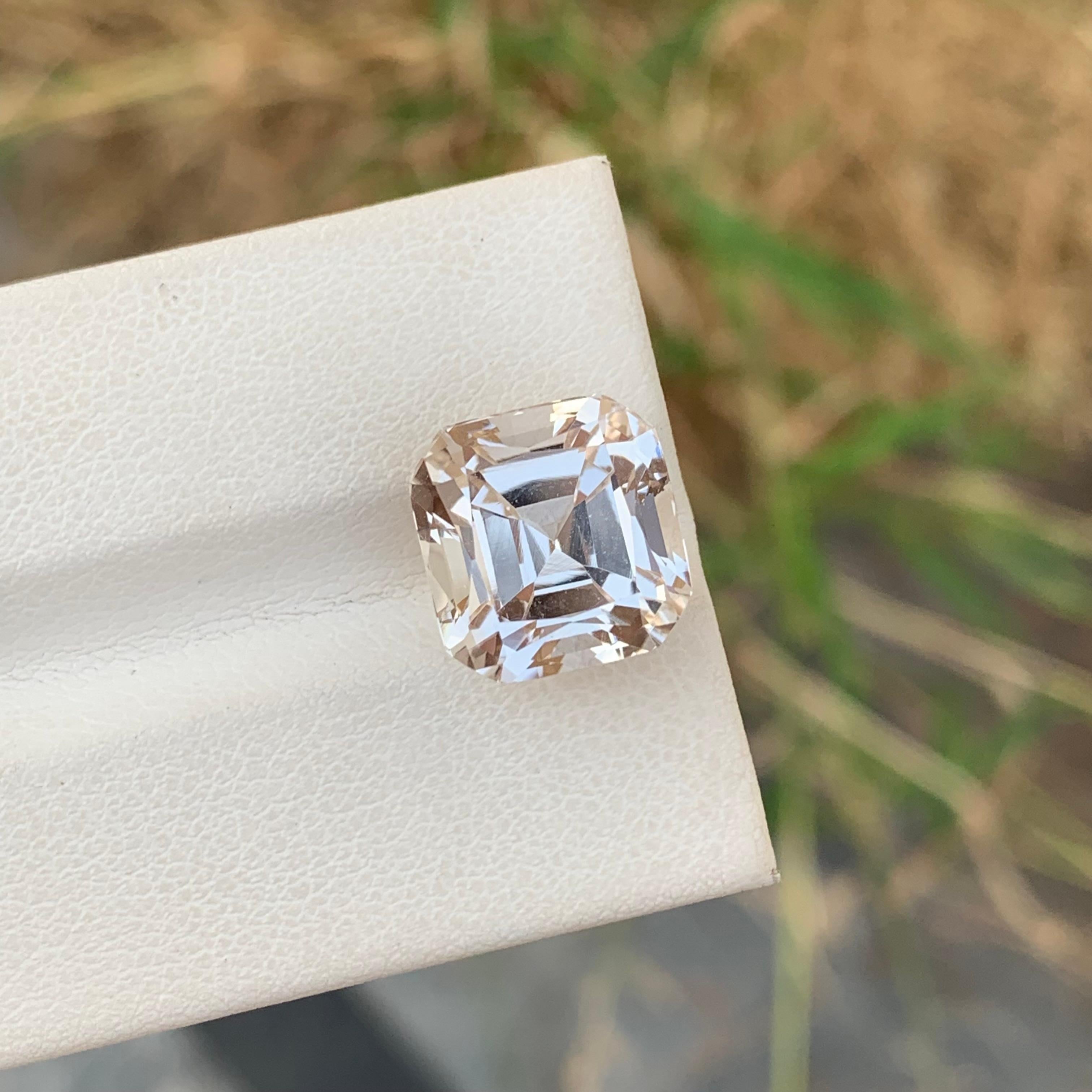 10,70 Karat natürlicher loser goldener Topas aus Skardu, Pakistan im Angebot 1