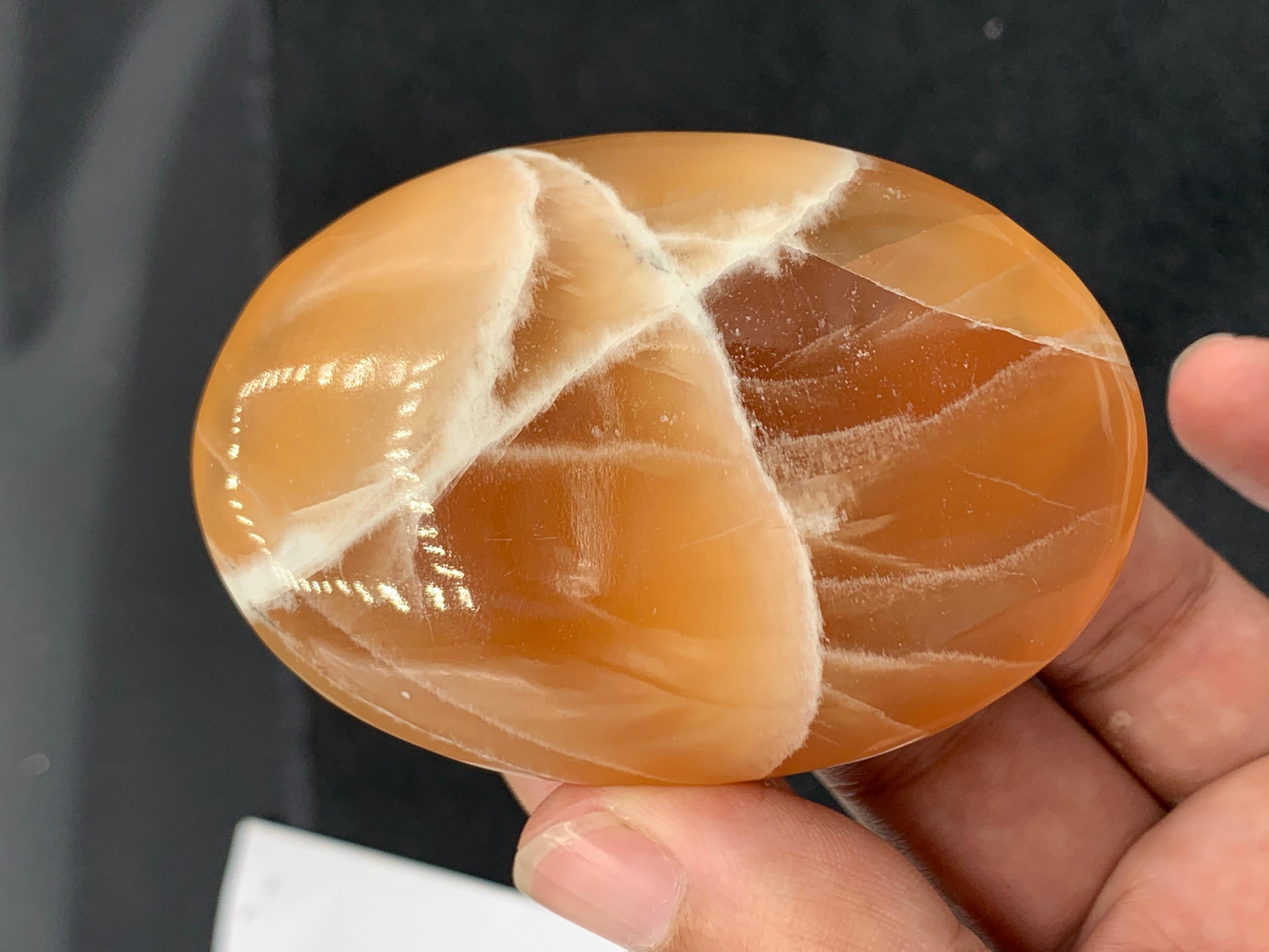 Contemporary 107.04 Gram Best Quality Oval Honey Calcite Crystal From Pakistan For Sale