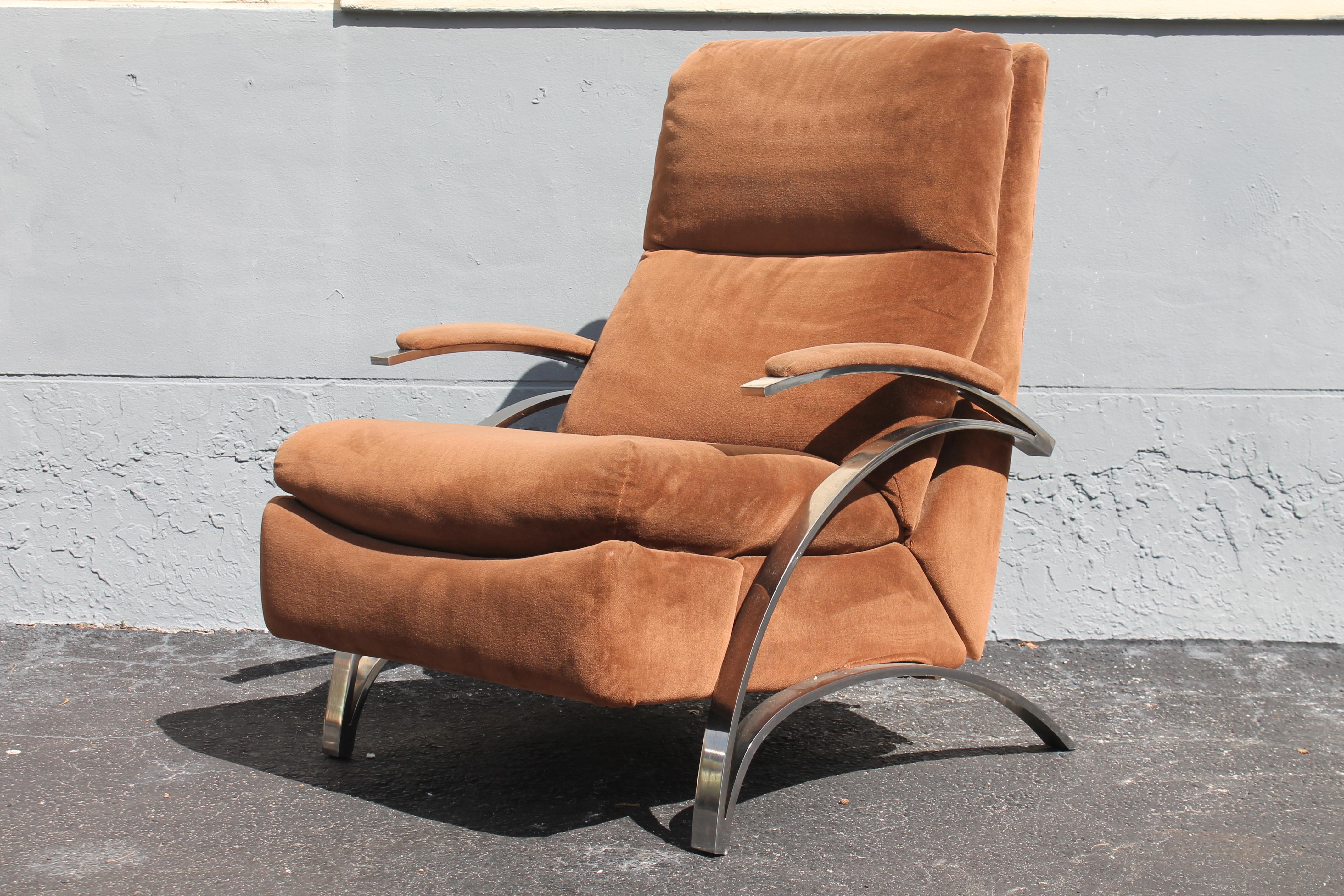 1070's Vintage Plush Brown with Chrome Recliner/ Barcalounger Chair For Sale 1