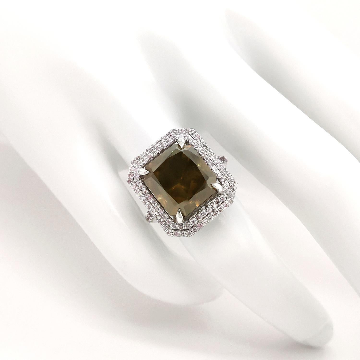 Round Cut 10.72 Carat Total Weight Radiant Cut Diamond Ring IGI Certified 14K White Gold For Sale