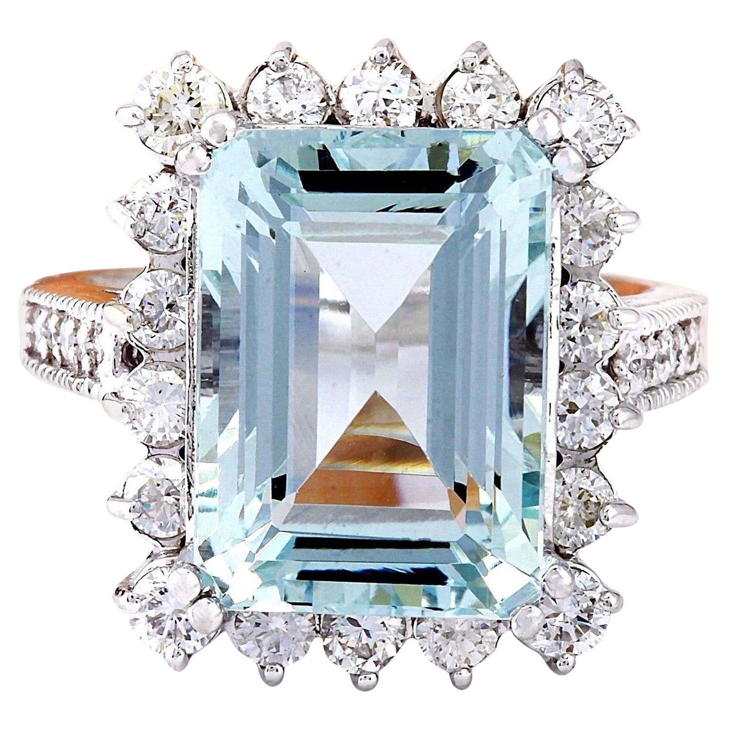 Exquisite Natural Aquamarine Diamond Ring In 14 Karat Solid White Gold  For Sale